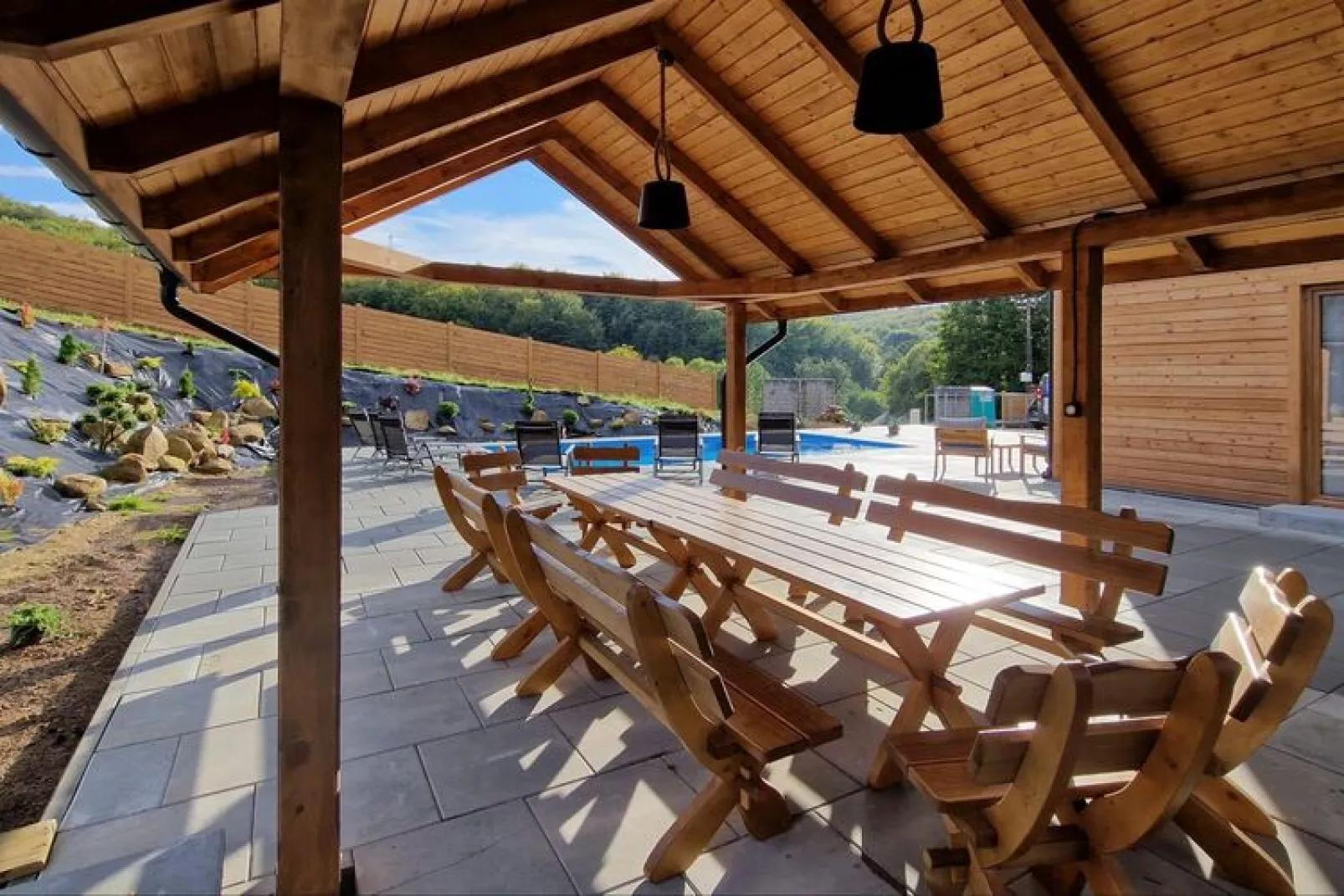 Komfortowy dom wakacyjny z basenem dla 12 osób-Tuinen zomer