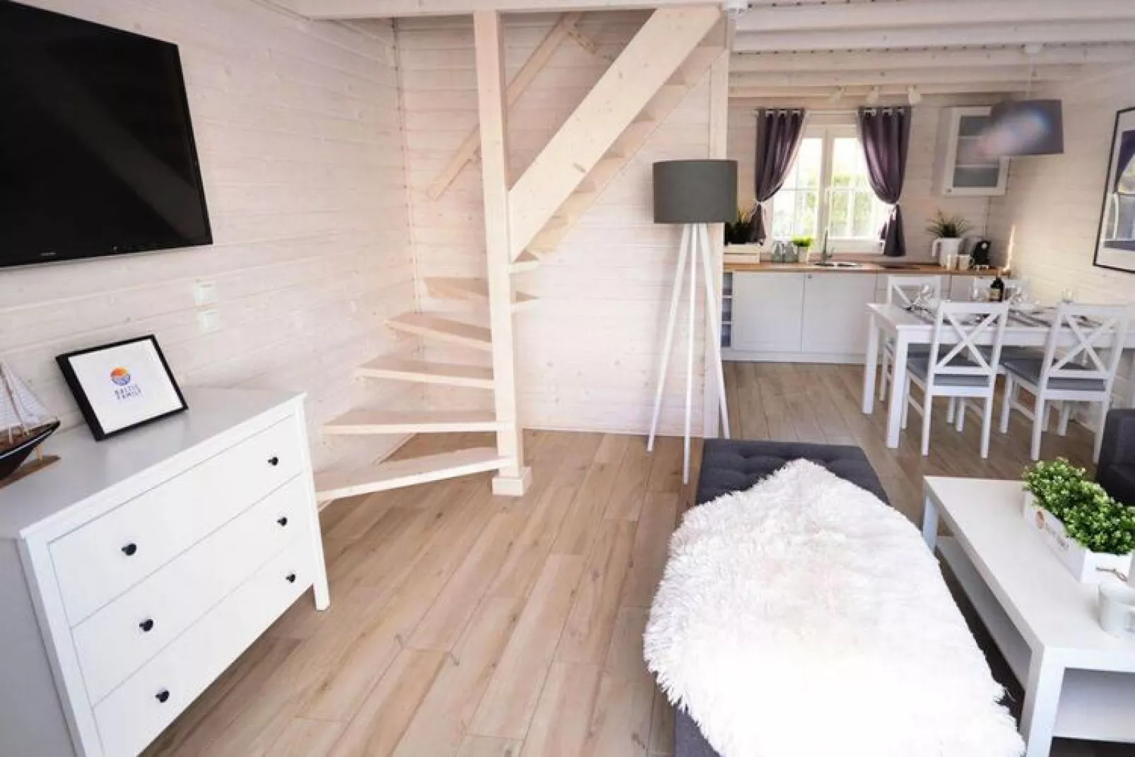 Holiday complex, Mielno-TYP B (max 6 Erw. + 2 Kind.) = TYP A (Kontipool)-Niet-getagd