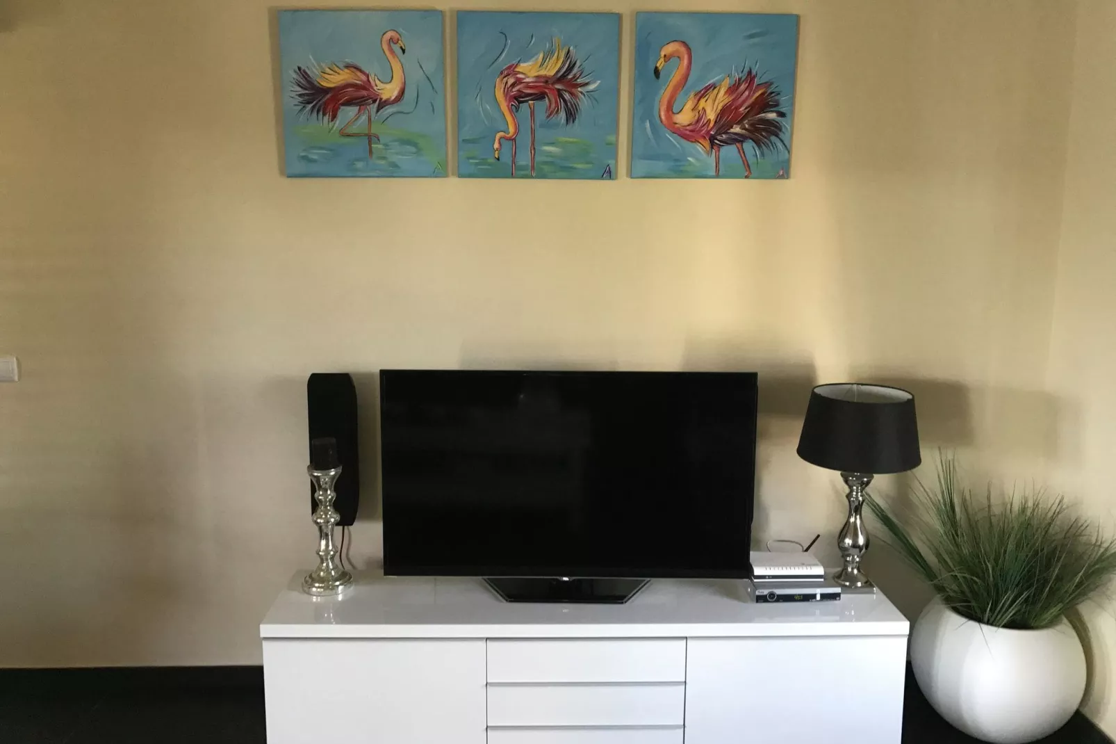Villa Sonrisa Vista Royal-Woonkamer