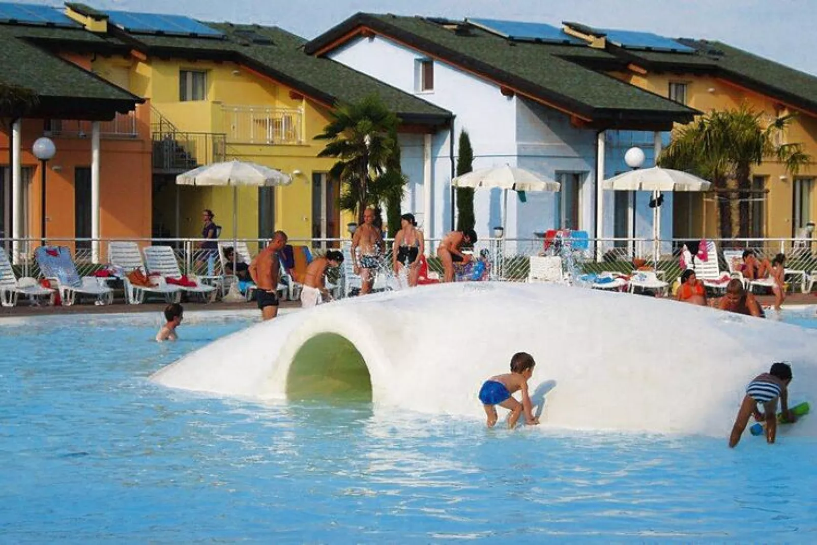 Holiday resort Club Village & Hotel Spiaggia Romea, Lido delle Nazioni-Oasi bilo-Zwembad