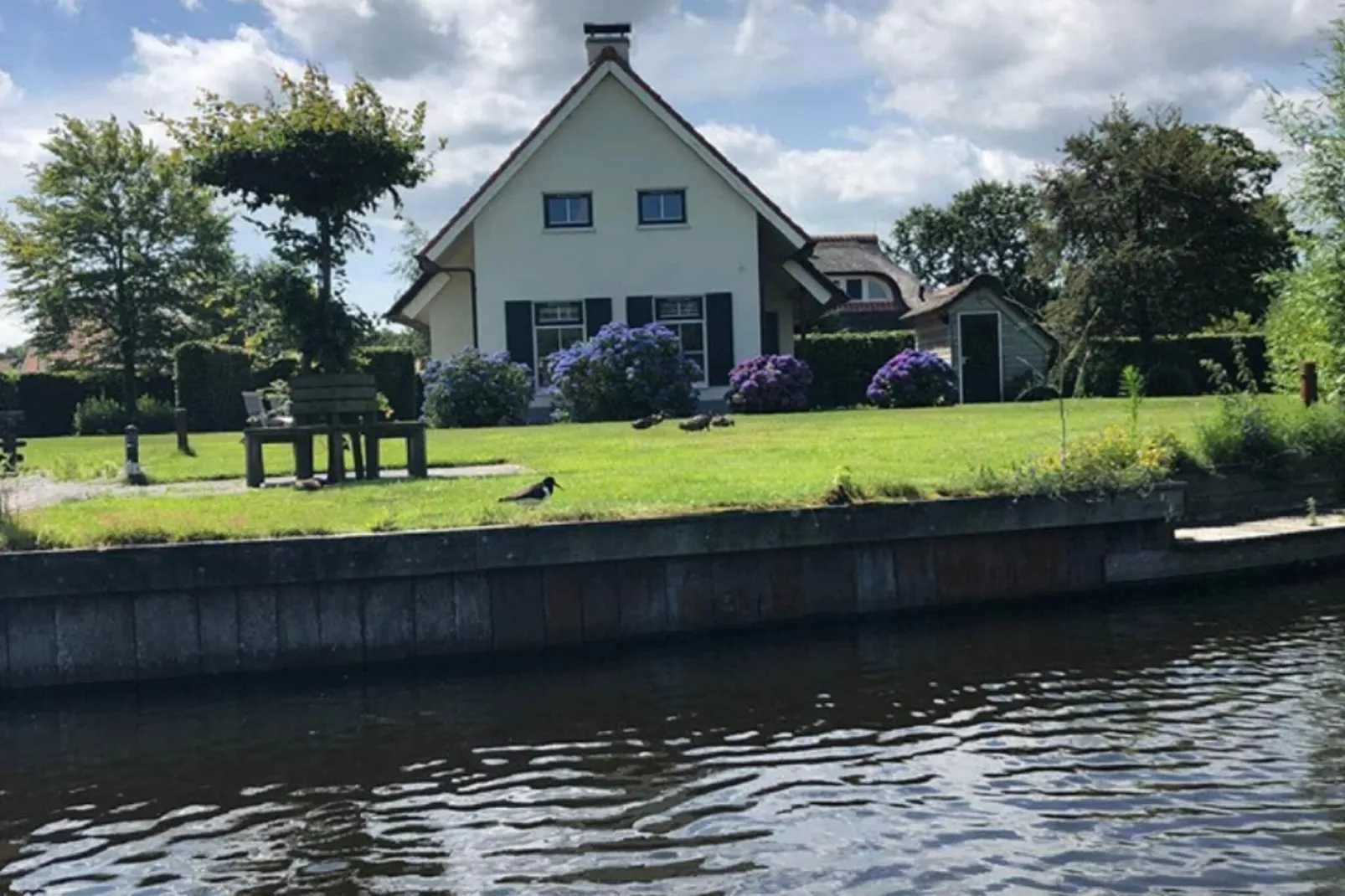 Landgoed Eysinga State 1-Buitenkant zomer