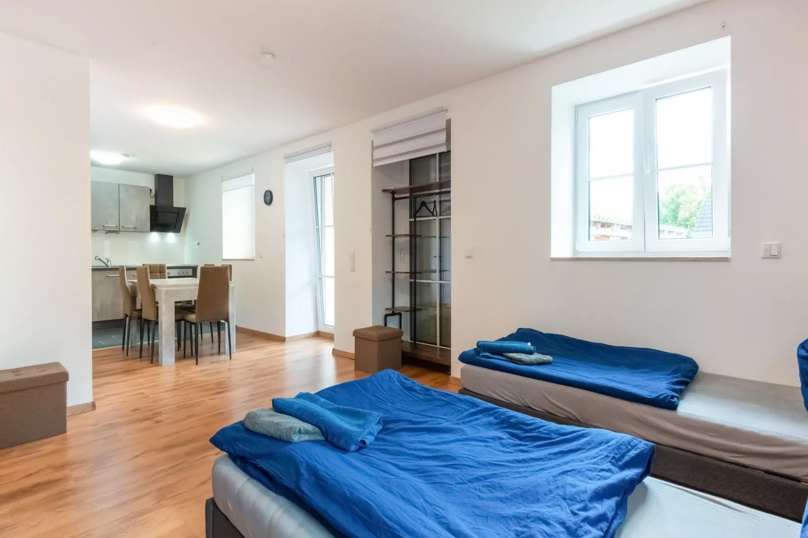 Ferienwohnung Haunsheim links-Woonkamer