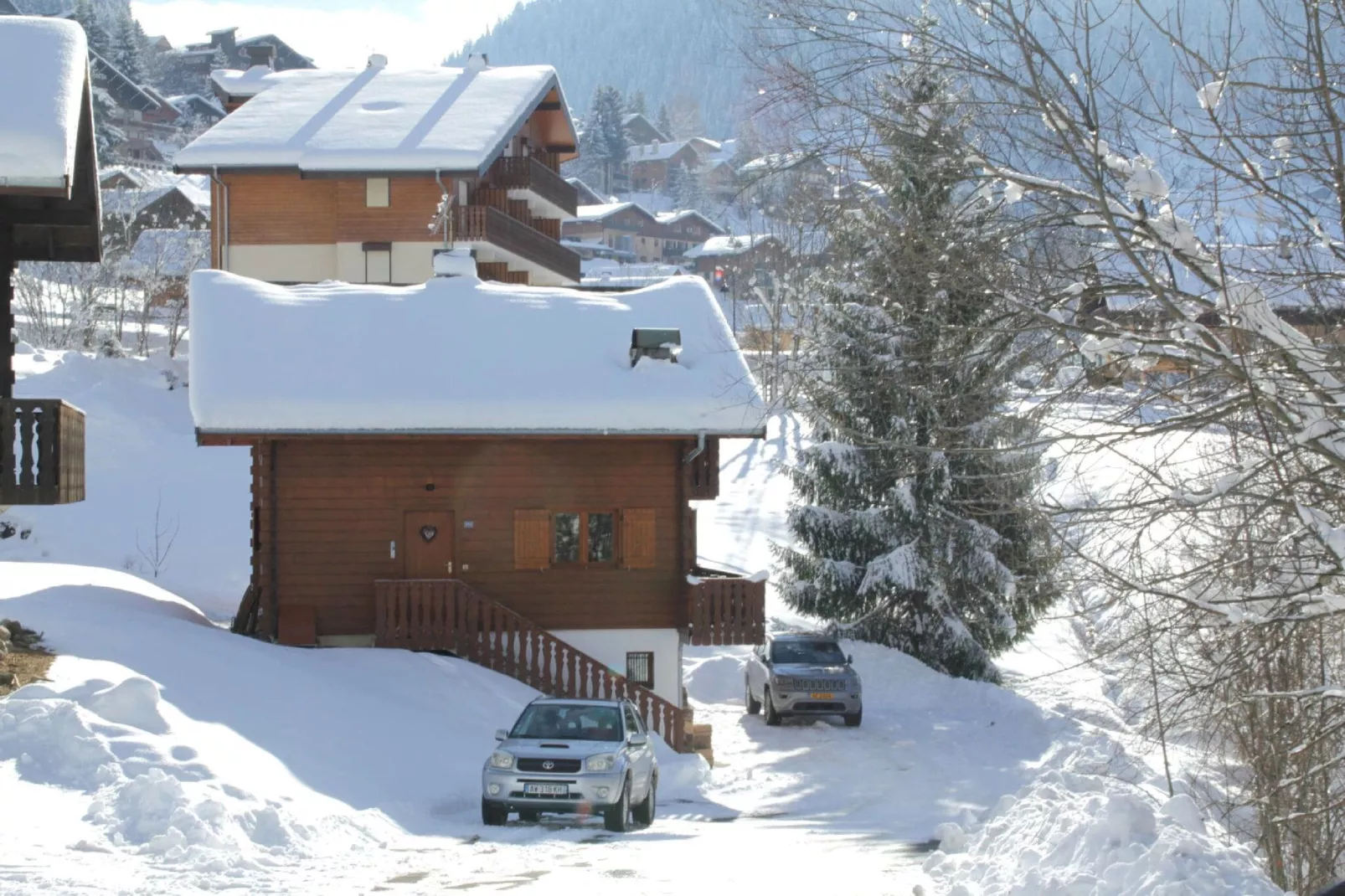 Moderne vakantiehuis in Châtel met balkon