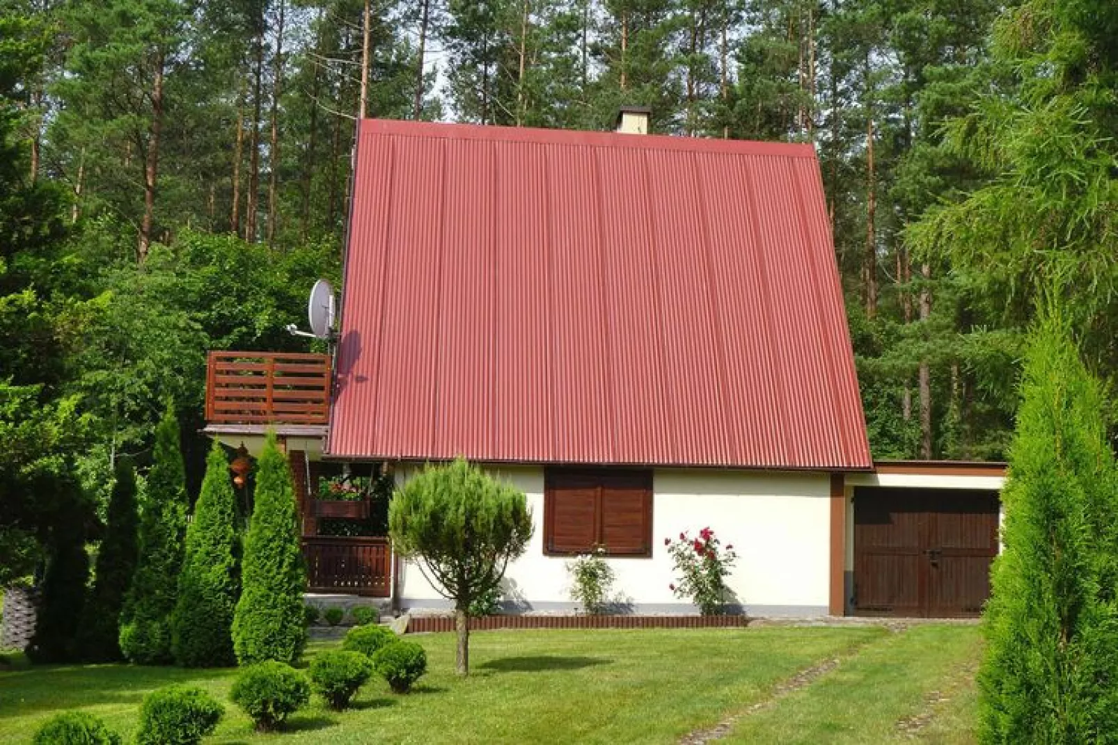 Holiday home in Bielawki-Buitenkant zomer
