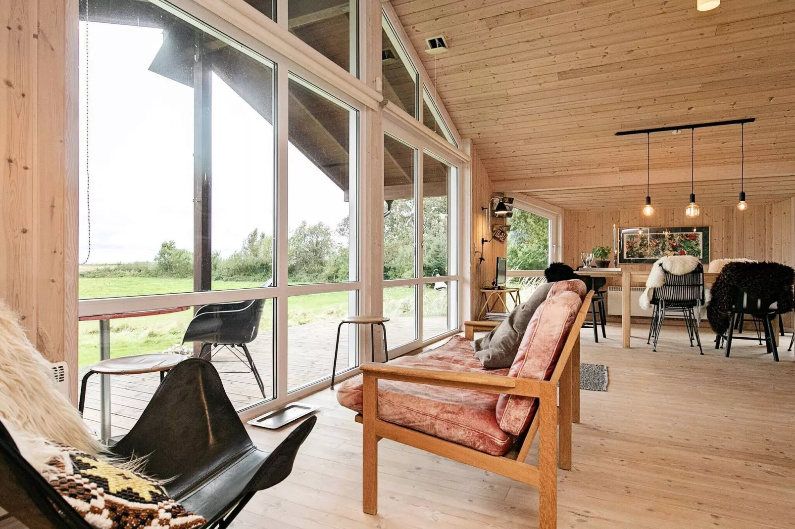Kustsereniteit in LyngsAY-By Traum-Binnen