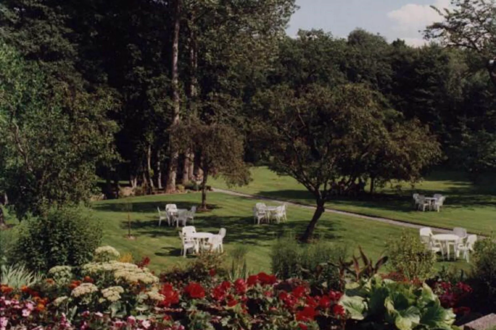 Domaine Le Ry d'Ave-Tuinen zomer