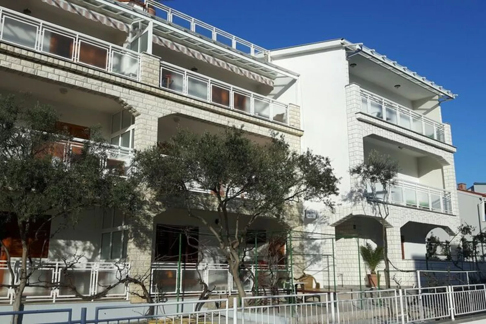 Apartments Adelheid, Biograd-Typ A5A im EG, ca. 60 qm, für 5 Pers.