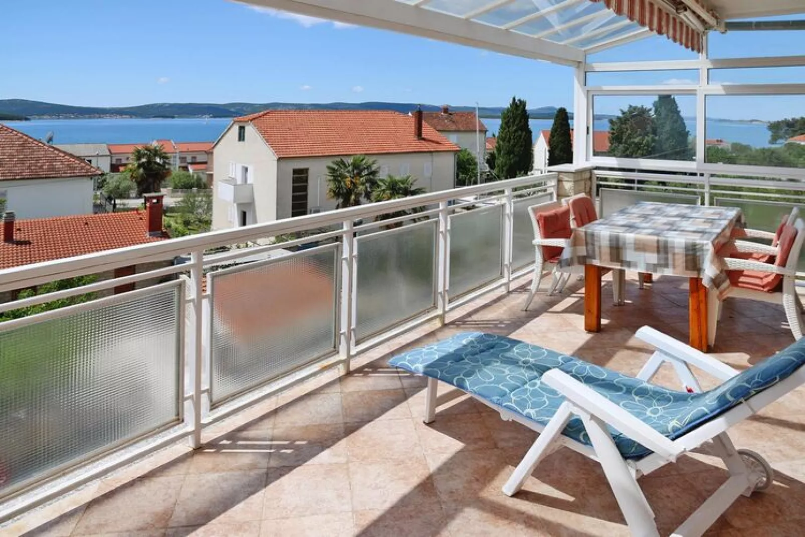 Apartments Adelheid, Biograd-Typ A5A im EG, ca. 60 qm, für 5 Pers.-Terras