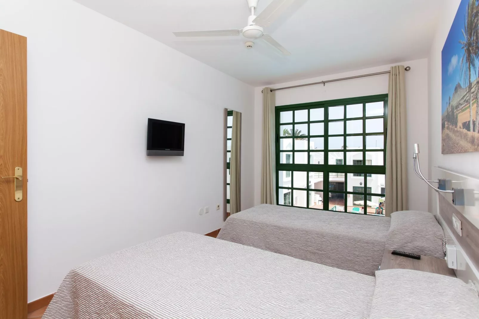 TAO Caleta Playa - 1-Bedroom Appartment Pool View-Slaapkamer