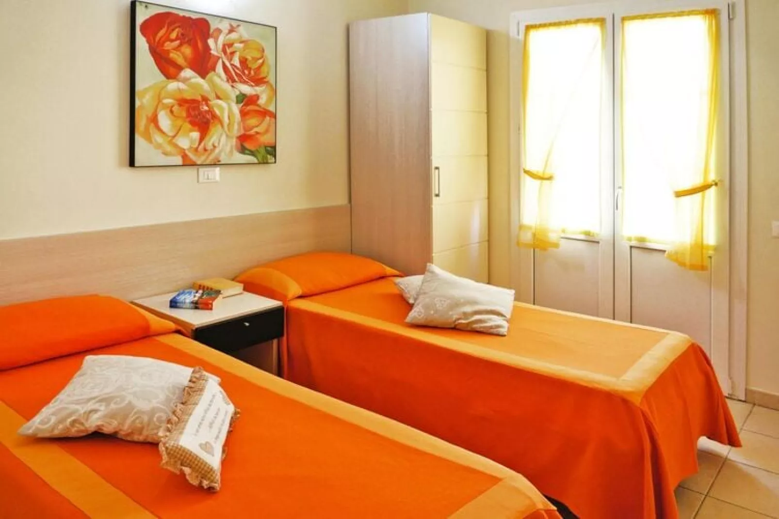 Holiday residence Rosa dei Venti, Vada-Bilocale 4 piano terra Mezzogiorno (+extras)-Slaapkamer