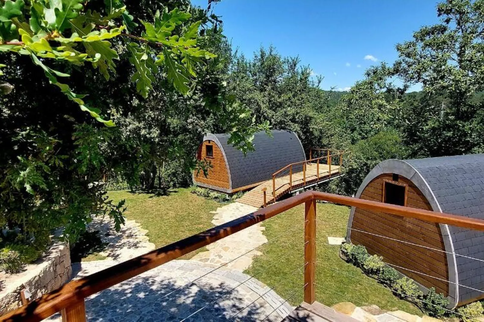 Holiday residence Green Paradise Glamping / Bungalow for 2 pers with terrace-Buitenlucht