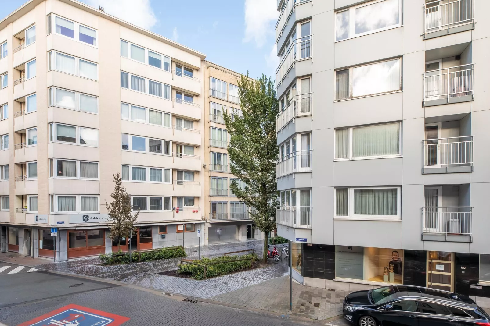 Dartling Appartement-Buitenkant zomer