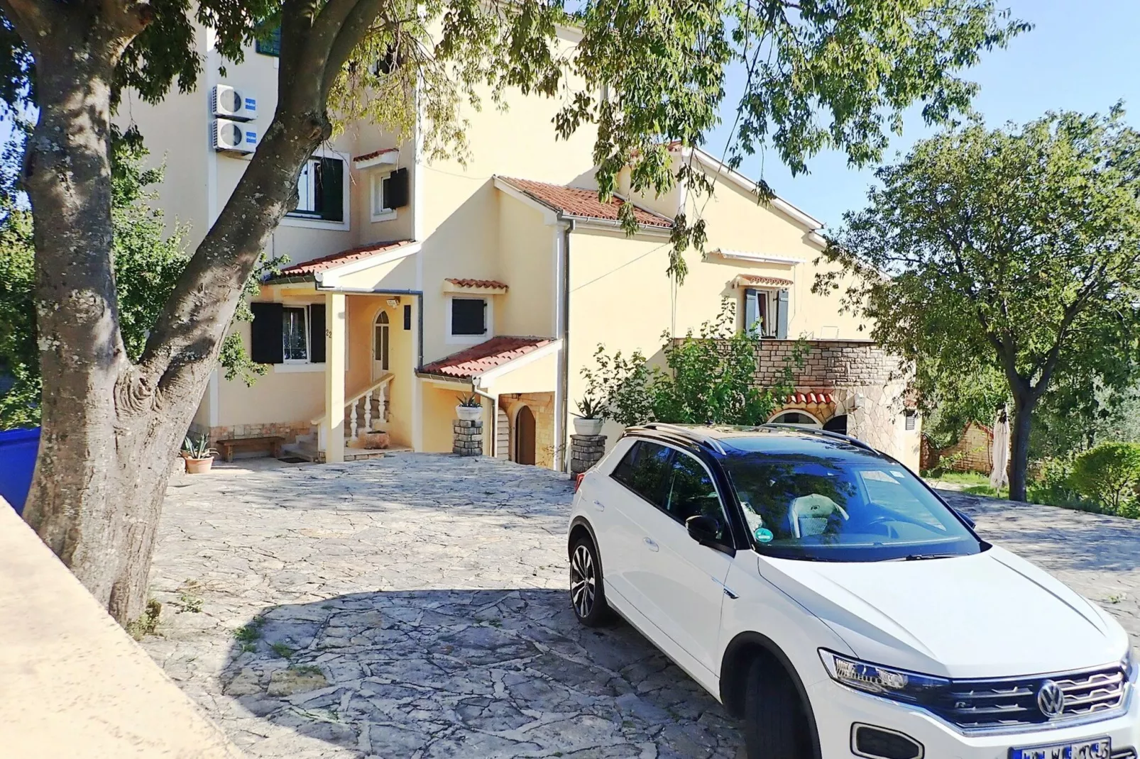 Apartments Grande Vista Starigrad PaklenicaSD62 A-02 - 7 Pers-Buitenkant zomer