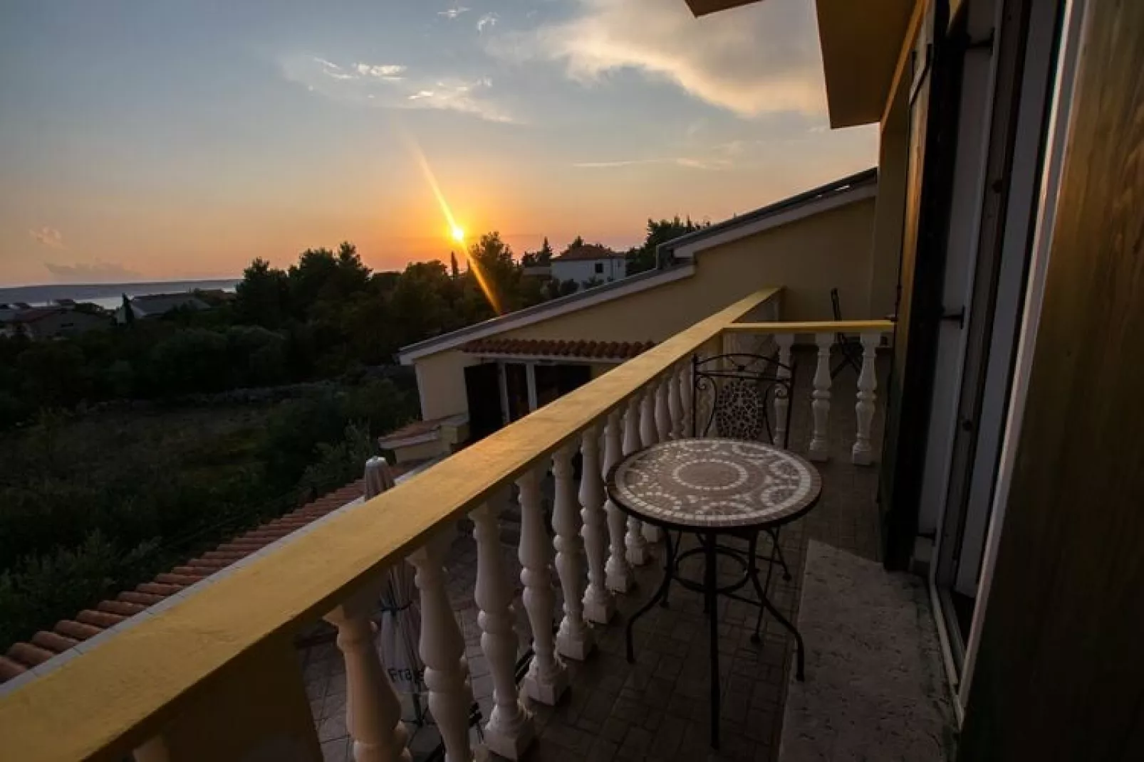 Apartments Grande Vista Starigrad PaklenicaSD62 A-02 - 7 Pers-Terrasbalkon