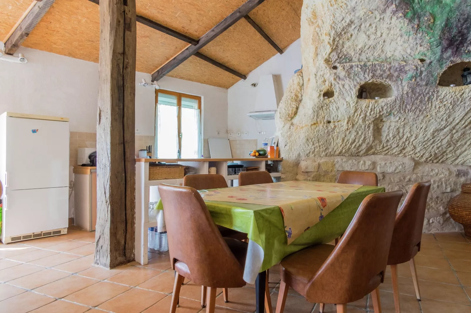 Maison troglodyte - Châteaux de la Loire-Eetkamer