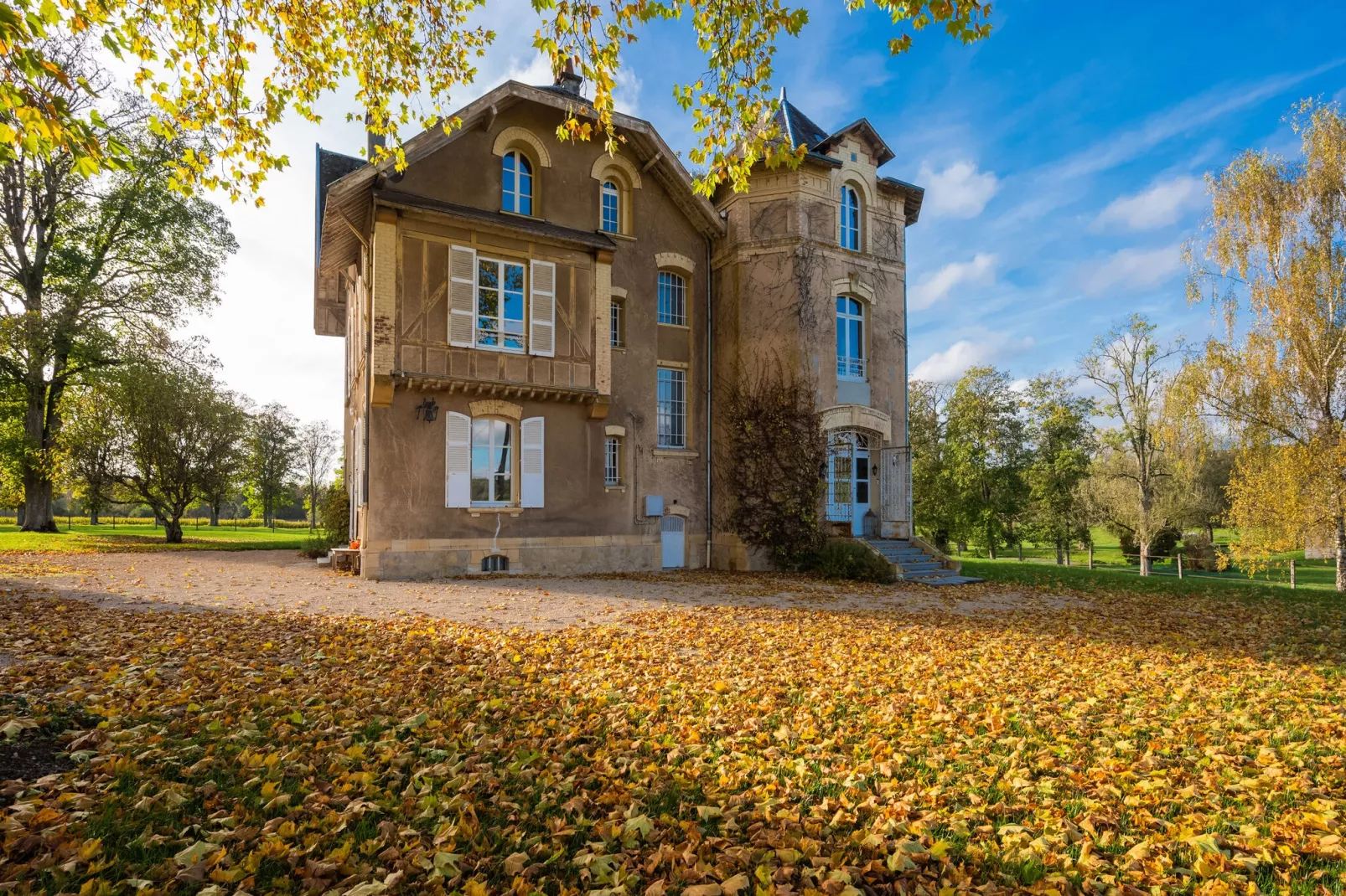 Villa La Belle-Buitenkant zomer