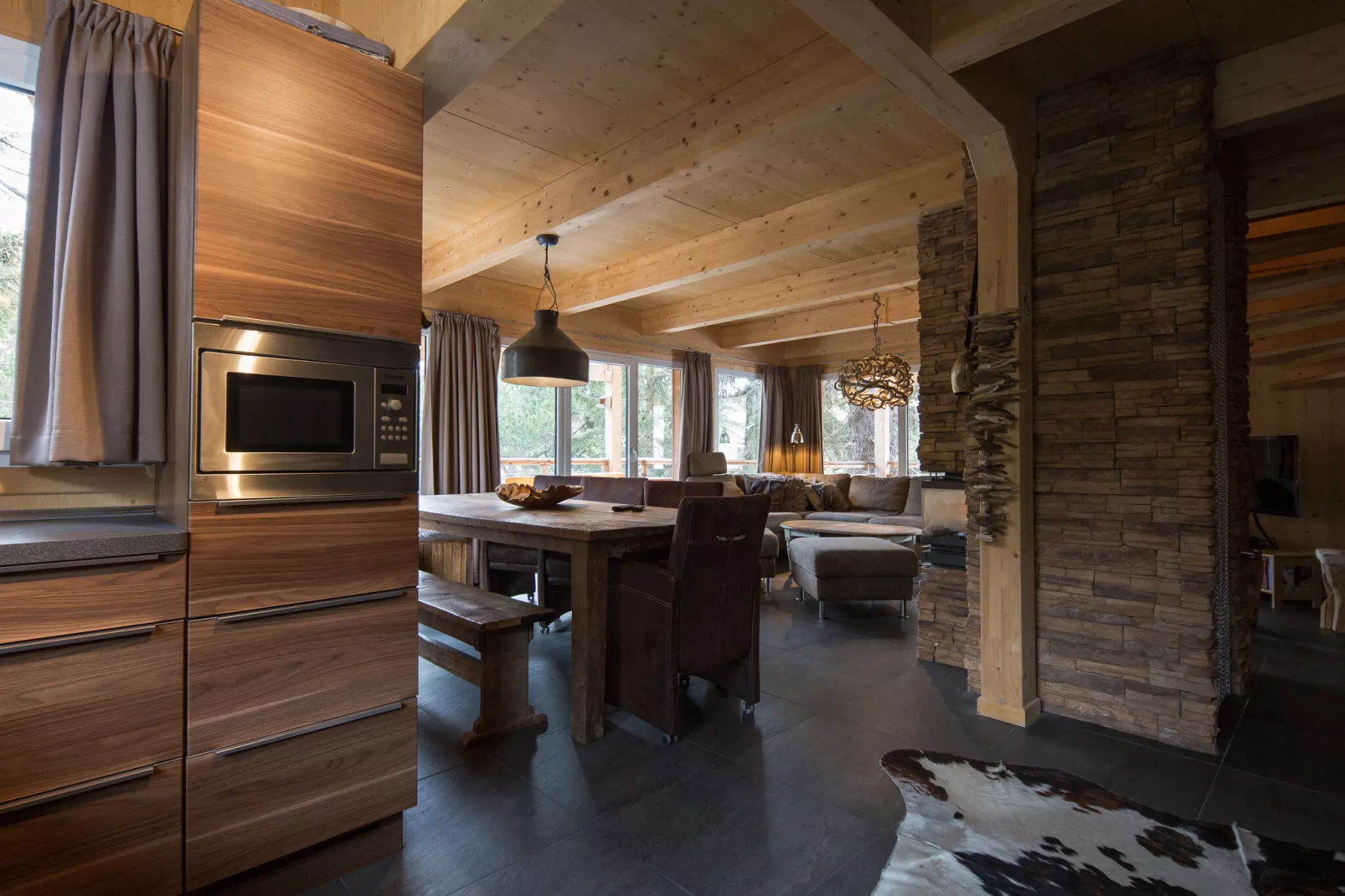 Alpenpark Turrach 14-Eetkamer