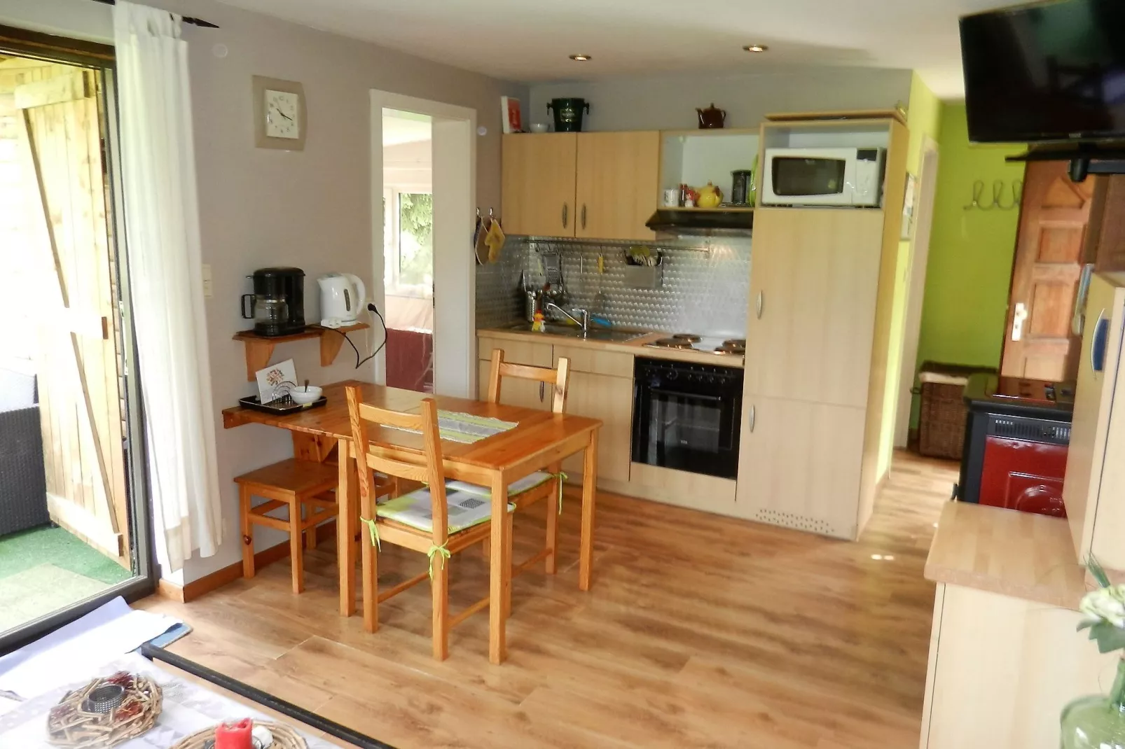 De charme van een houten chalet met een prachtig uitzicht, niet ver van Spa-Keuken