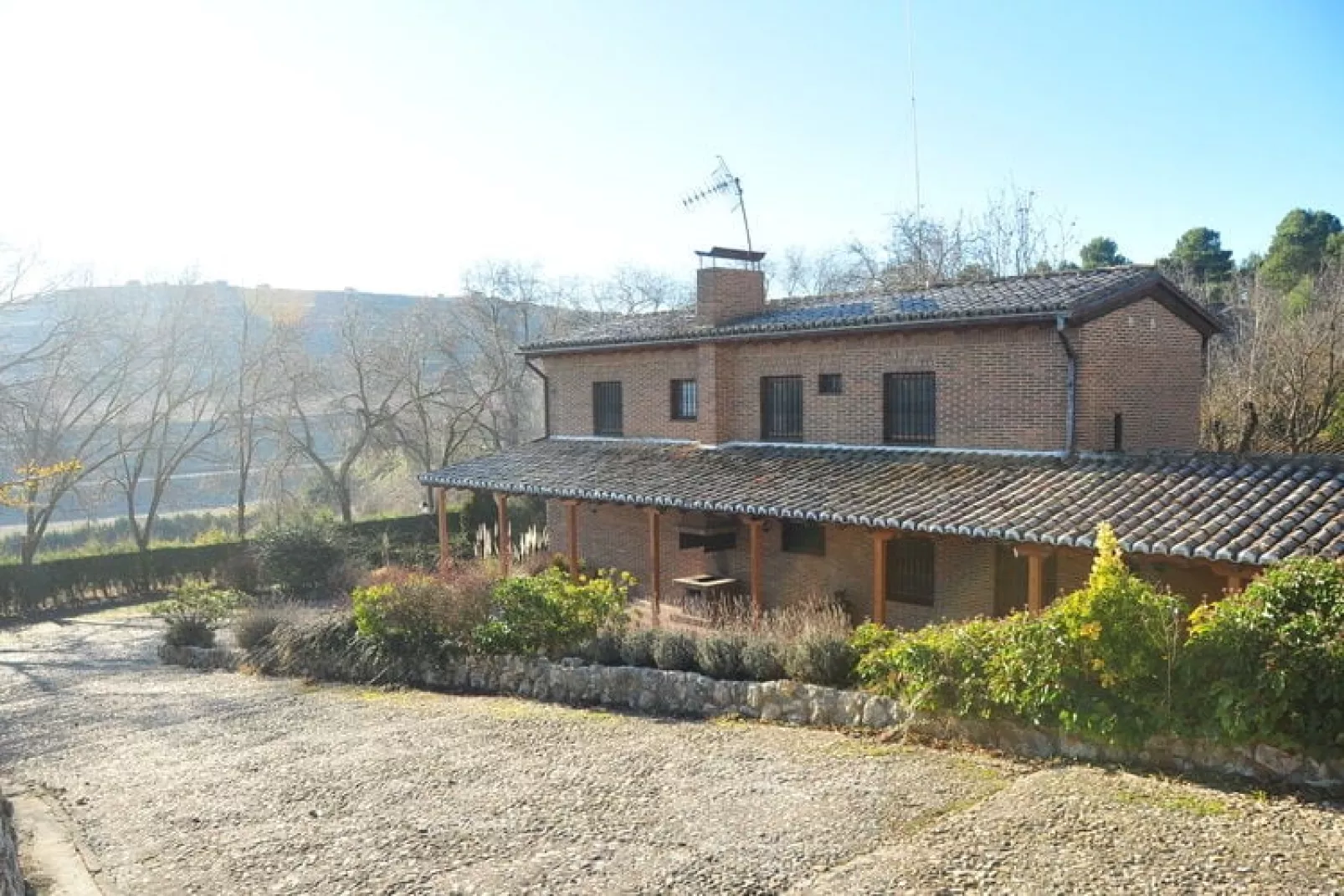 Casa de Campo El Mirador-Buitenkant zomer