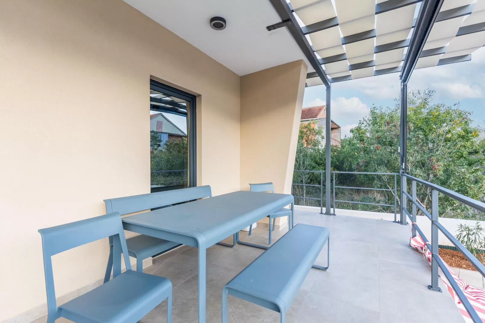 Vakantiehuis in Bilice met zwembad