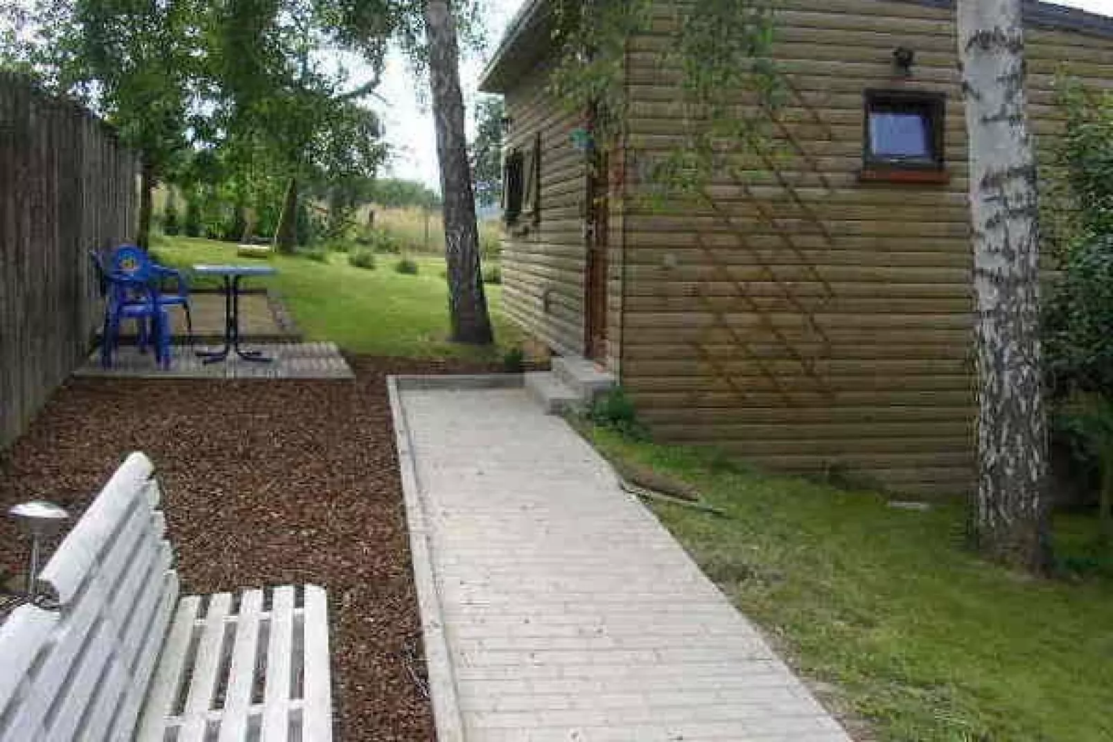 De charme van een houten chalet met een prachtig uitzicht, niet ver van Spa-Tuinen zomer