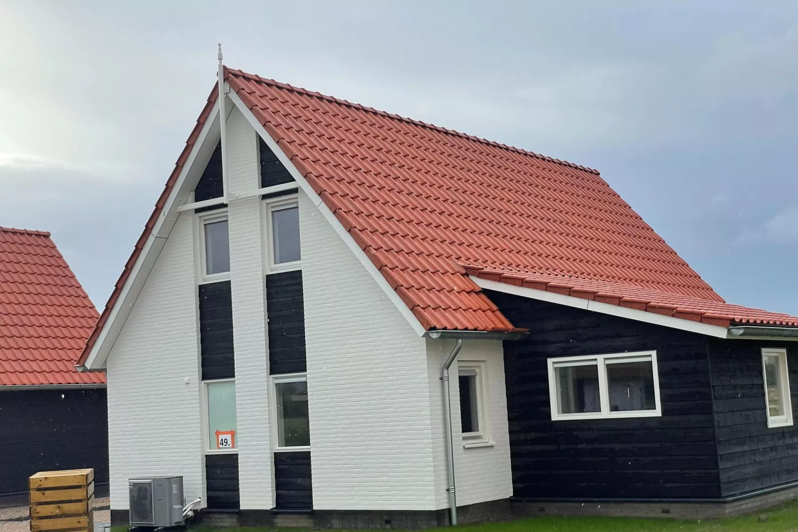 De Albatros Huis Nr 49-Buitenkant zomer