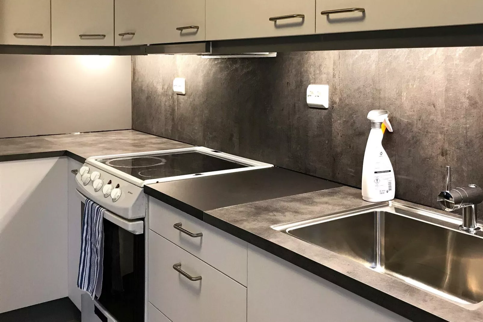 27 persoons vakantie huis in dyrdal-By Traum-Binnen
