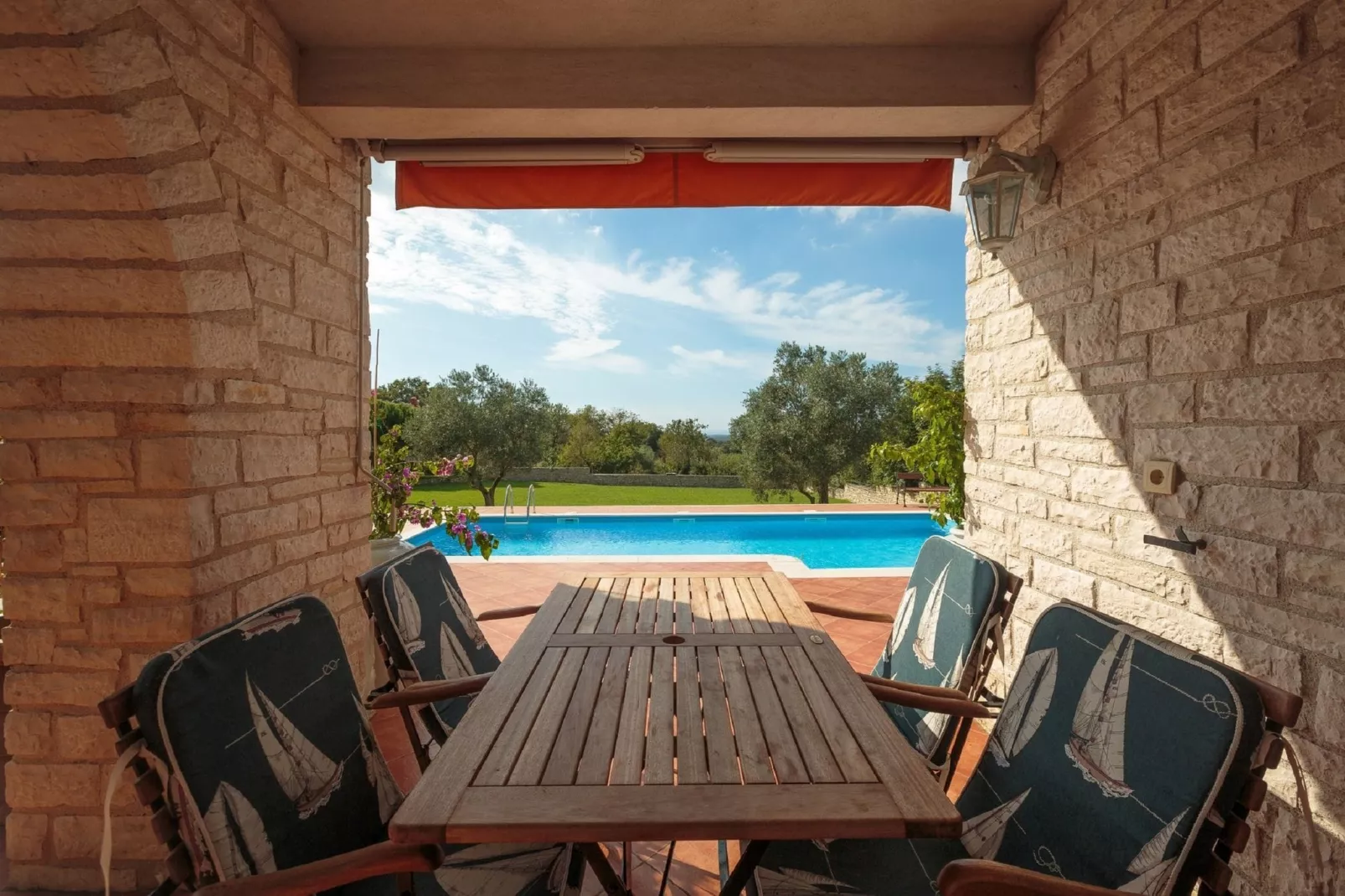Villa Goran-Terrasbalkon