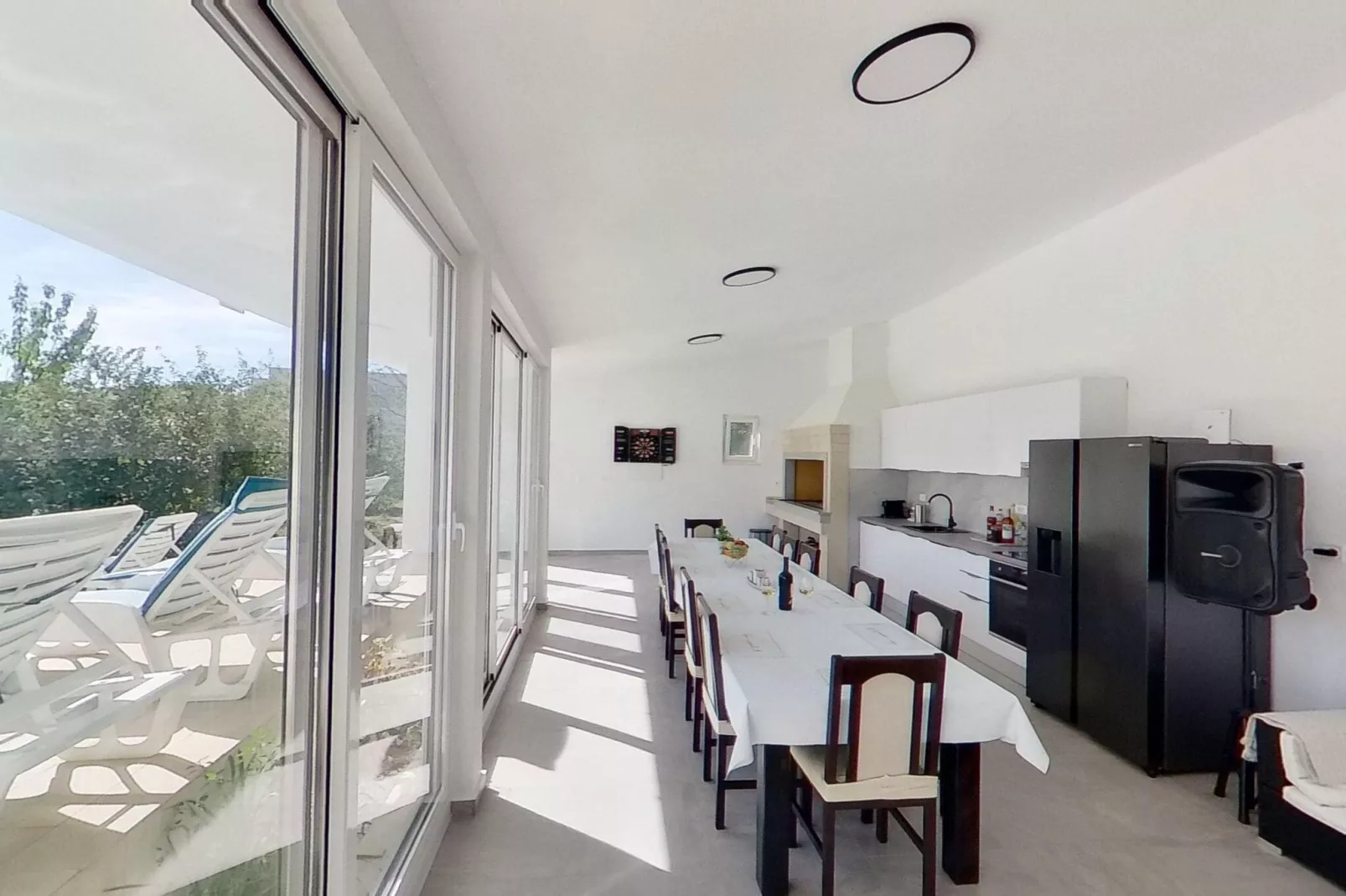 Villa Almas holiday house-Eetkamer
