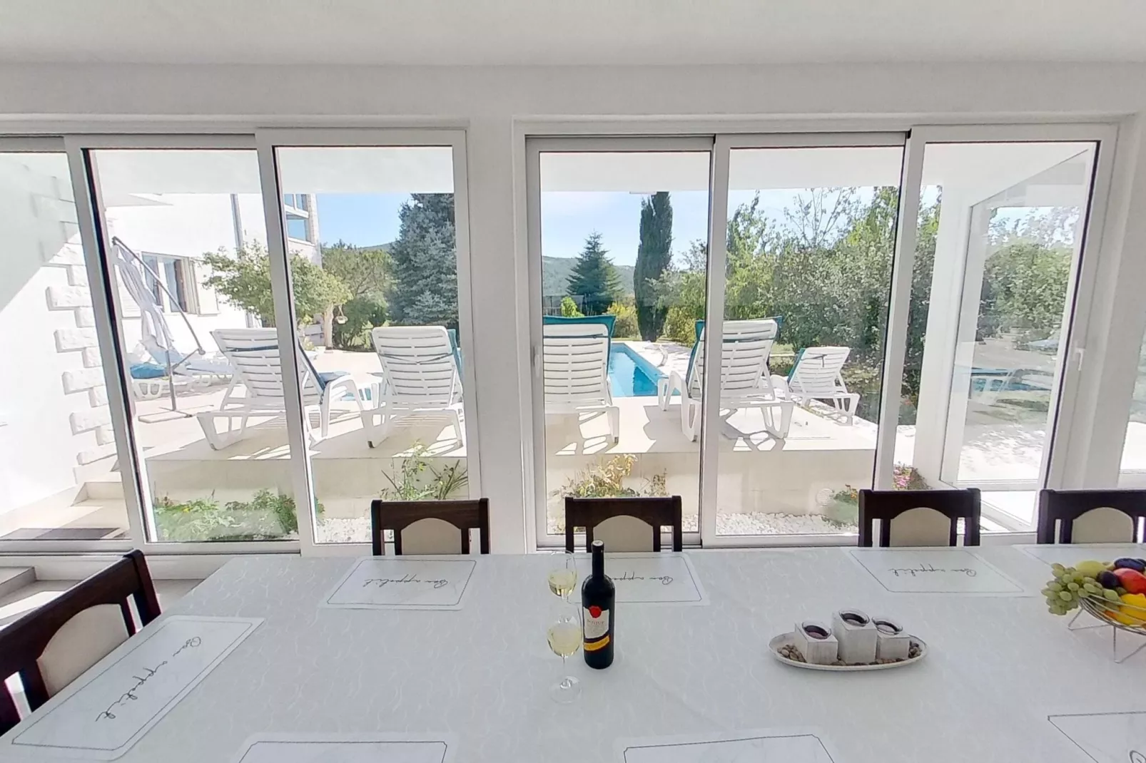 Villa Almas holiday house-Sfeer