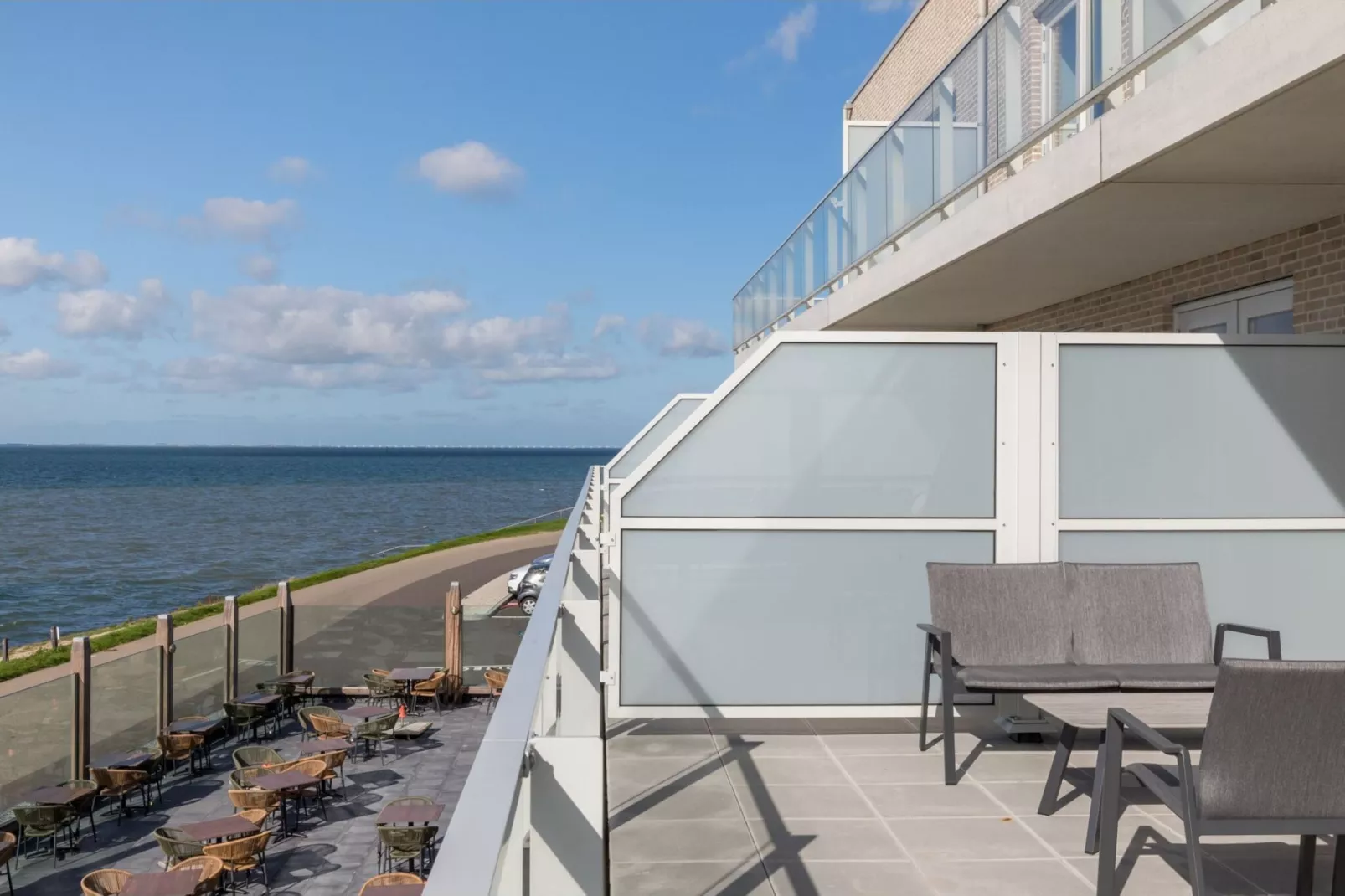 De Zeester Gorishoeksedijk 41-Terrasbalkon