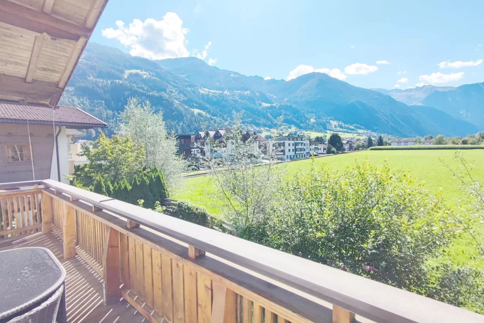 Ferienhaus Linda-Terrasbalkon