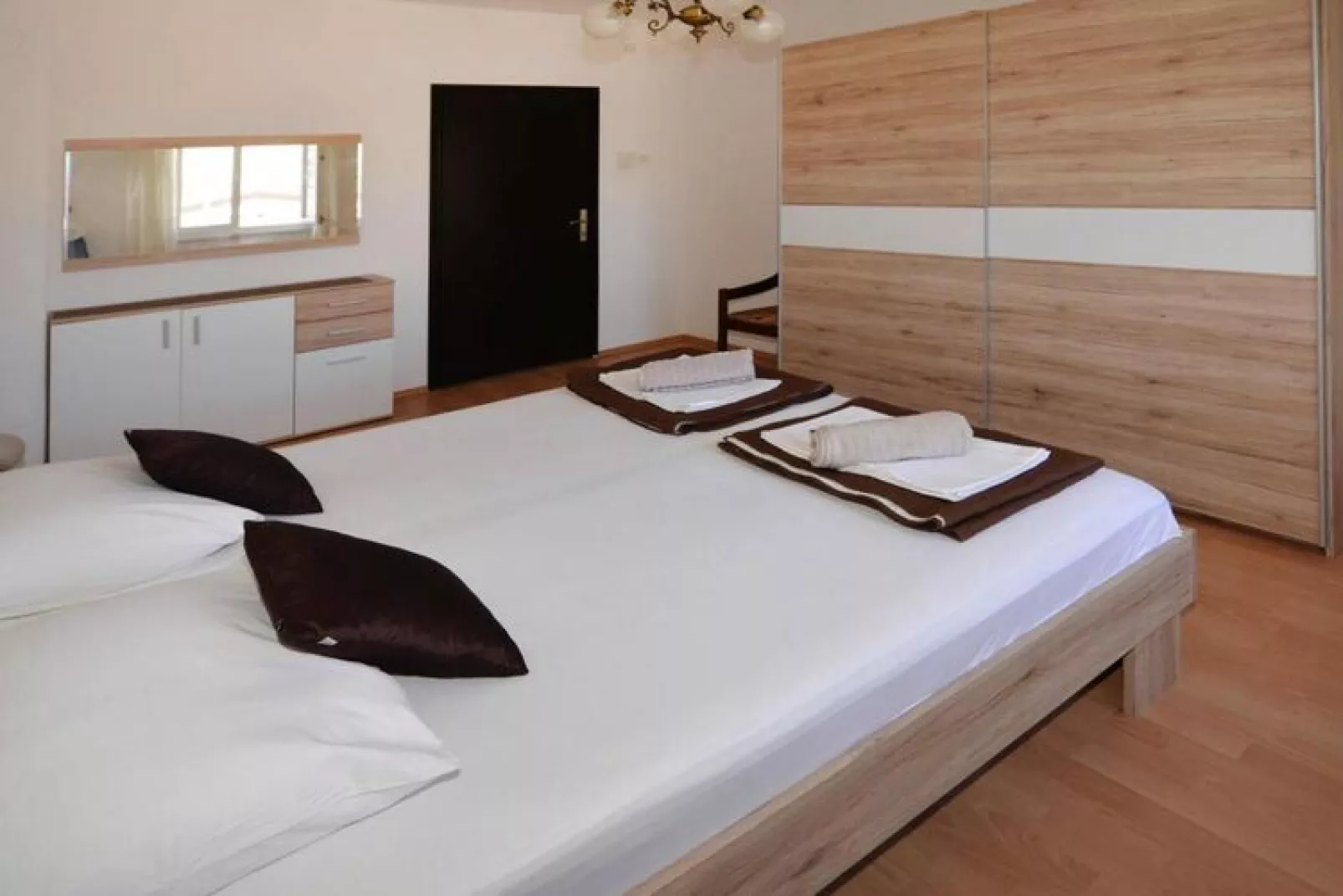 Apartments Lidija PagA5 ca 50 qm-Slaapkamer