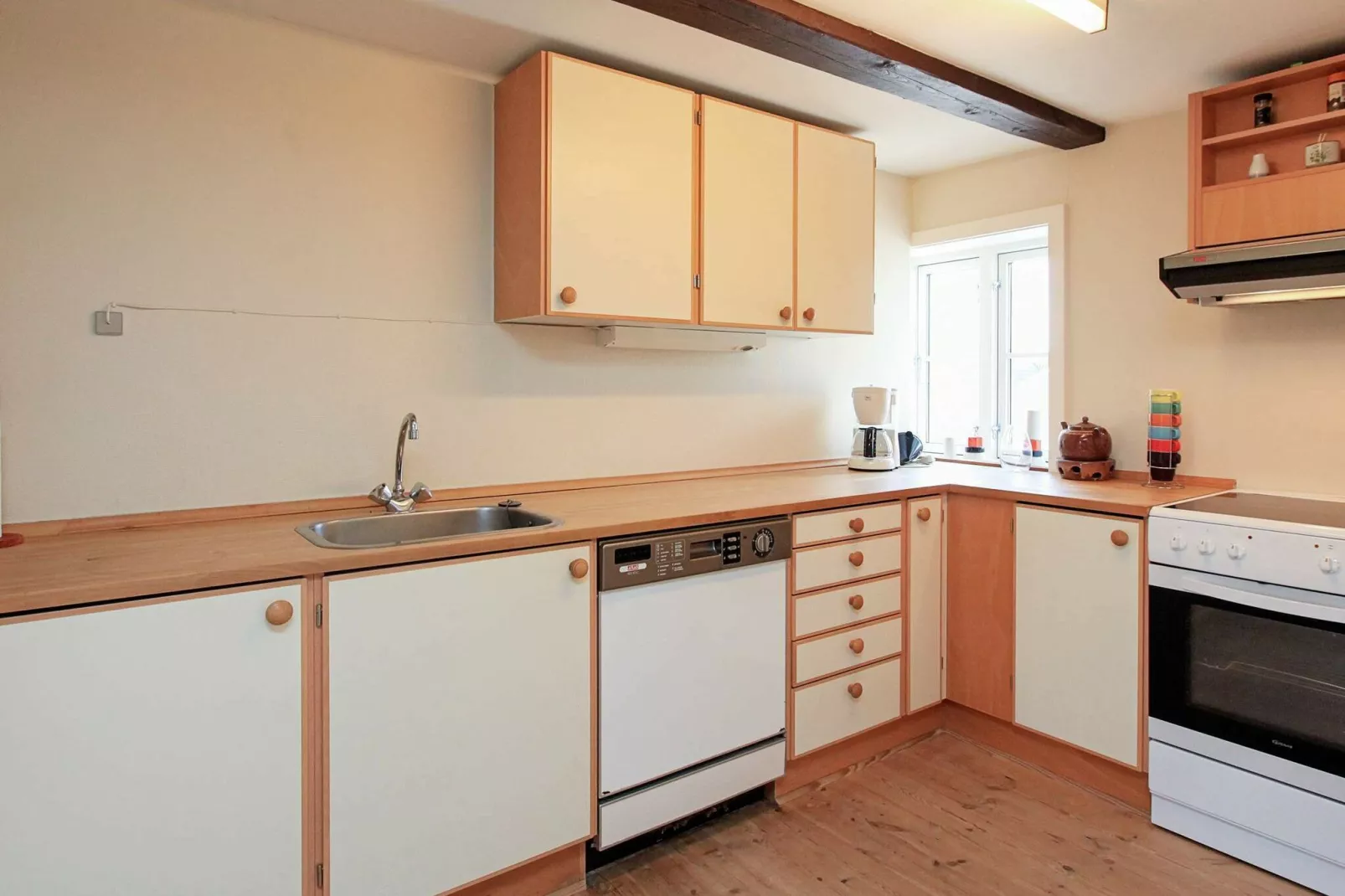 Prettig appartement in Bandholm met een terras