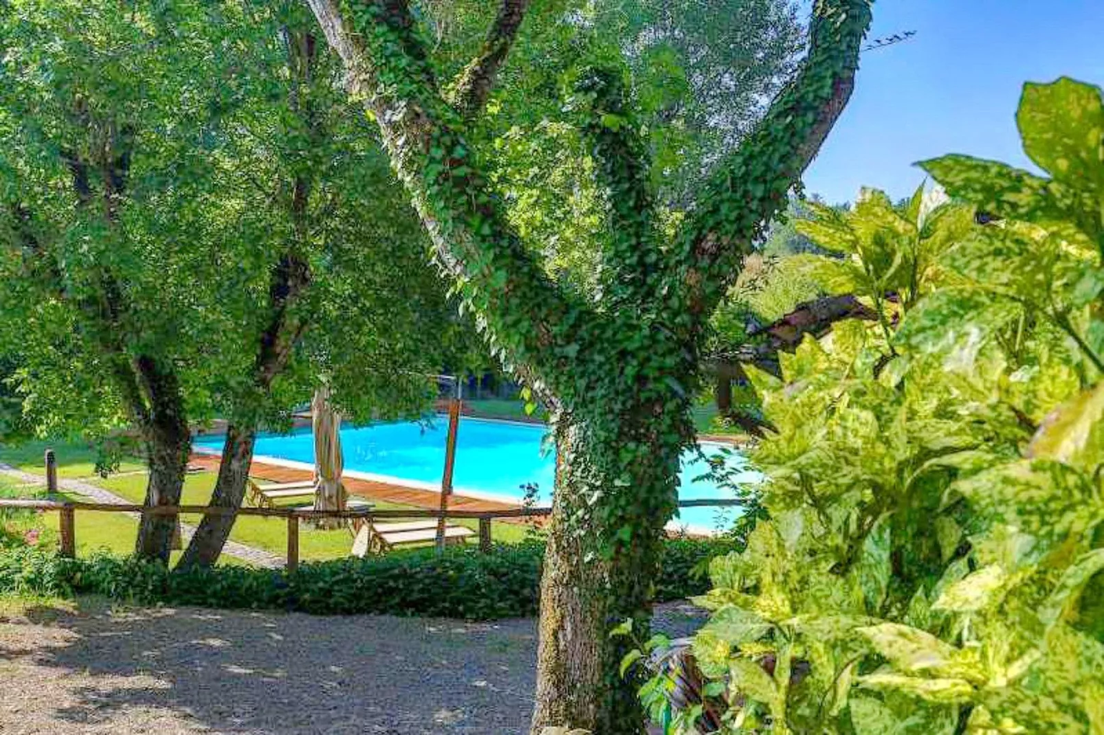 Giardino - Levante per Due-Tuinen zomer