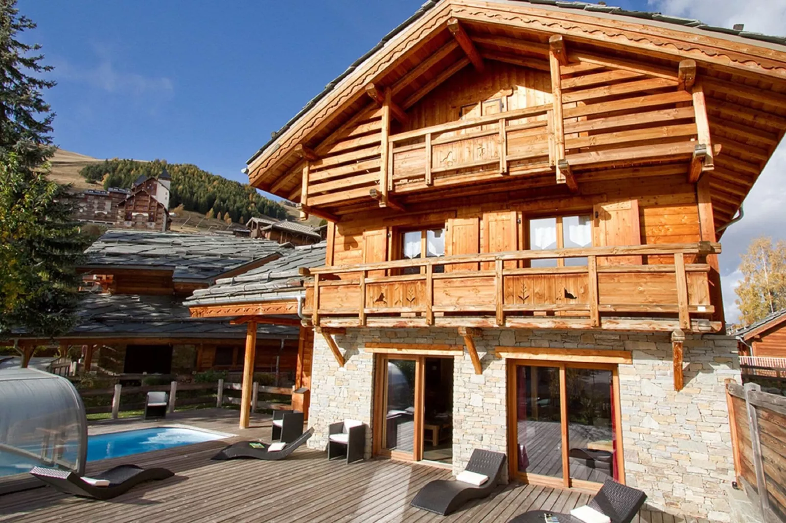 Chalet Le Loup Lodge