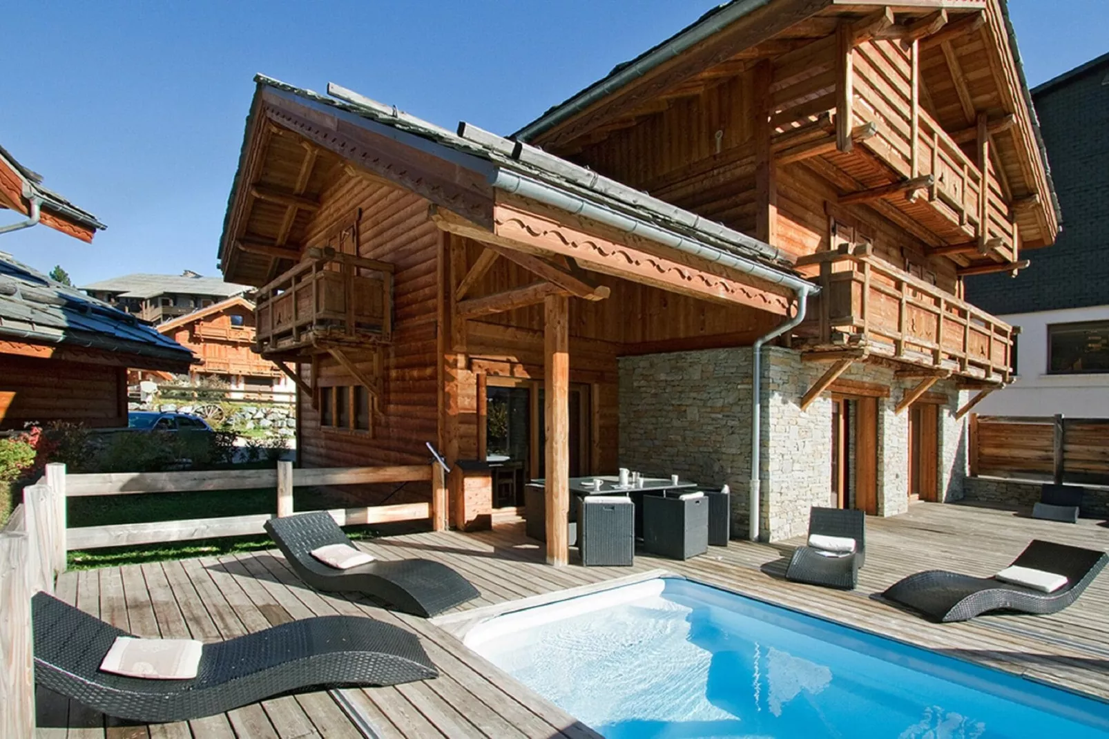 Chalet Le Loup Lodge