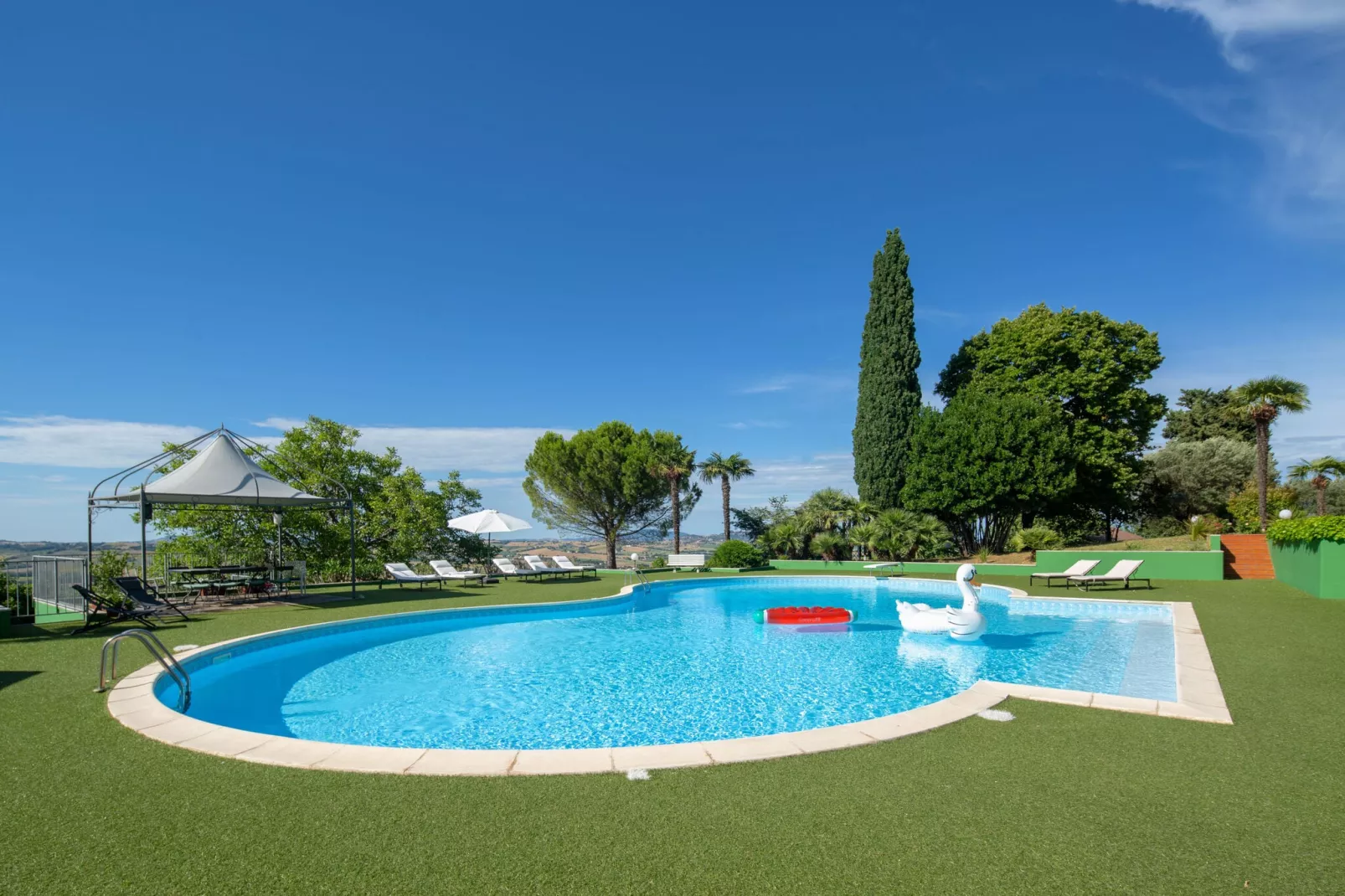 Villa Sole Sorriso-Zwembad