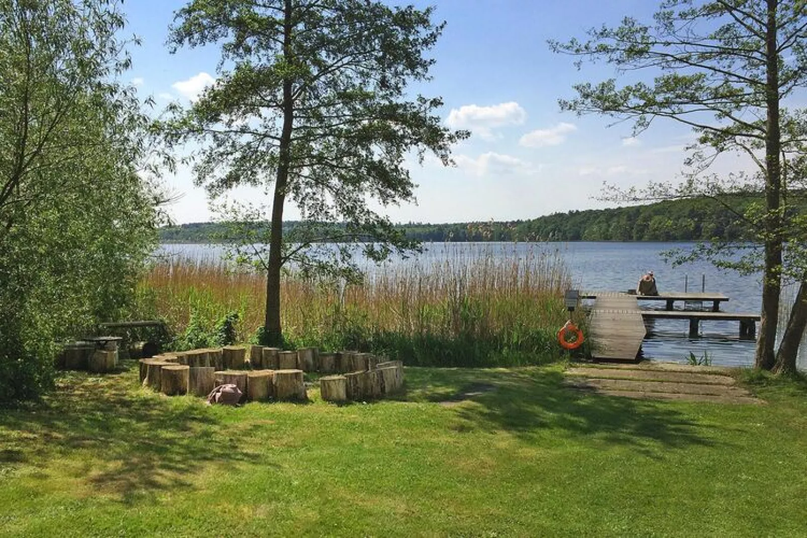 Feriendorf Warnabi am Groß Labenzer See / Bungalow 4 Personen-Waterzicht