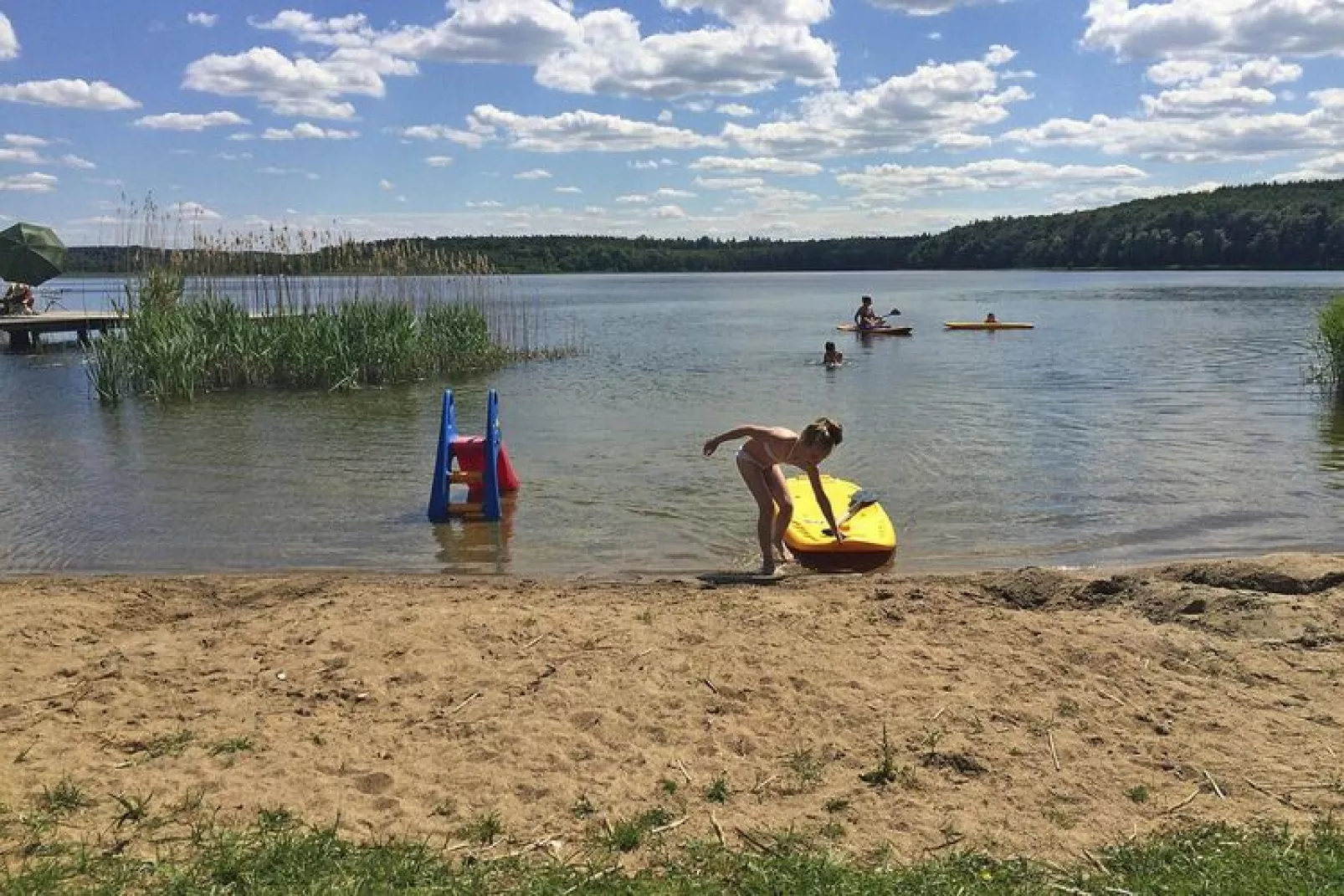 Feriendorf Warnabi am Groß Labenzer See / Bungalow 4 Personen-Waterzicht