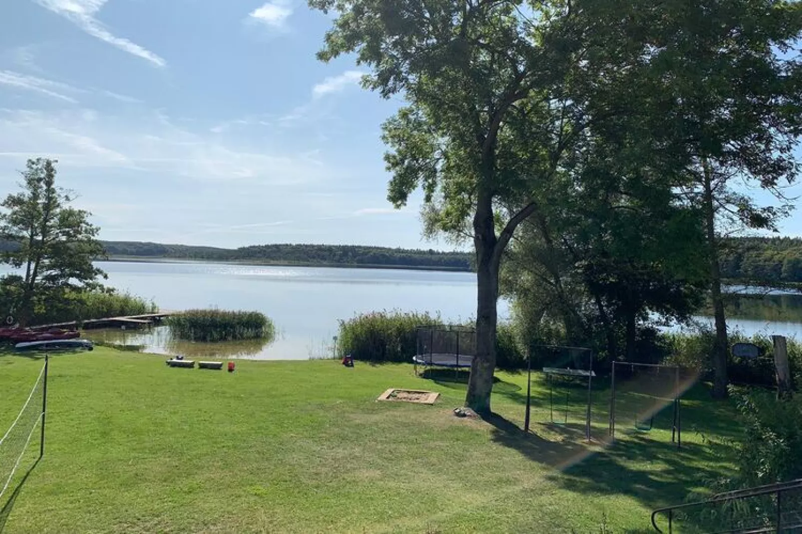 Feriendorf Warnabi am Groß Labenzer See / Bungalow 4 Personen-Waterzicht