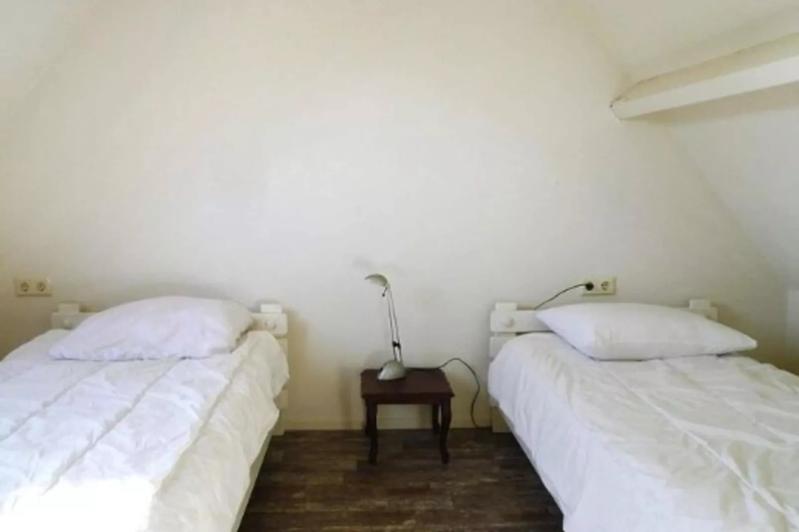 M Nijhof - Slaapkamer