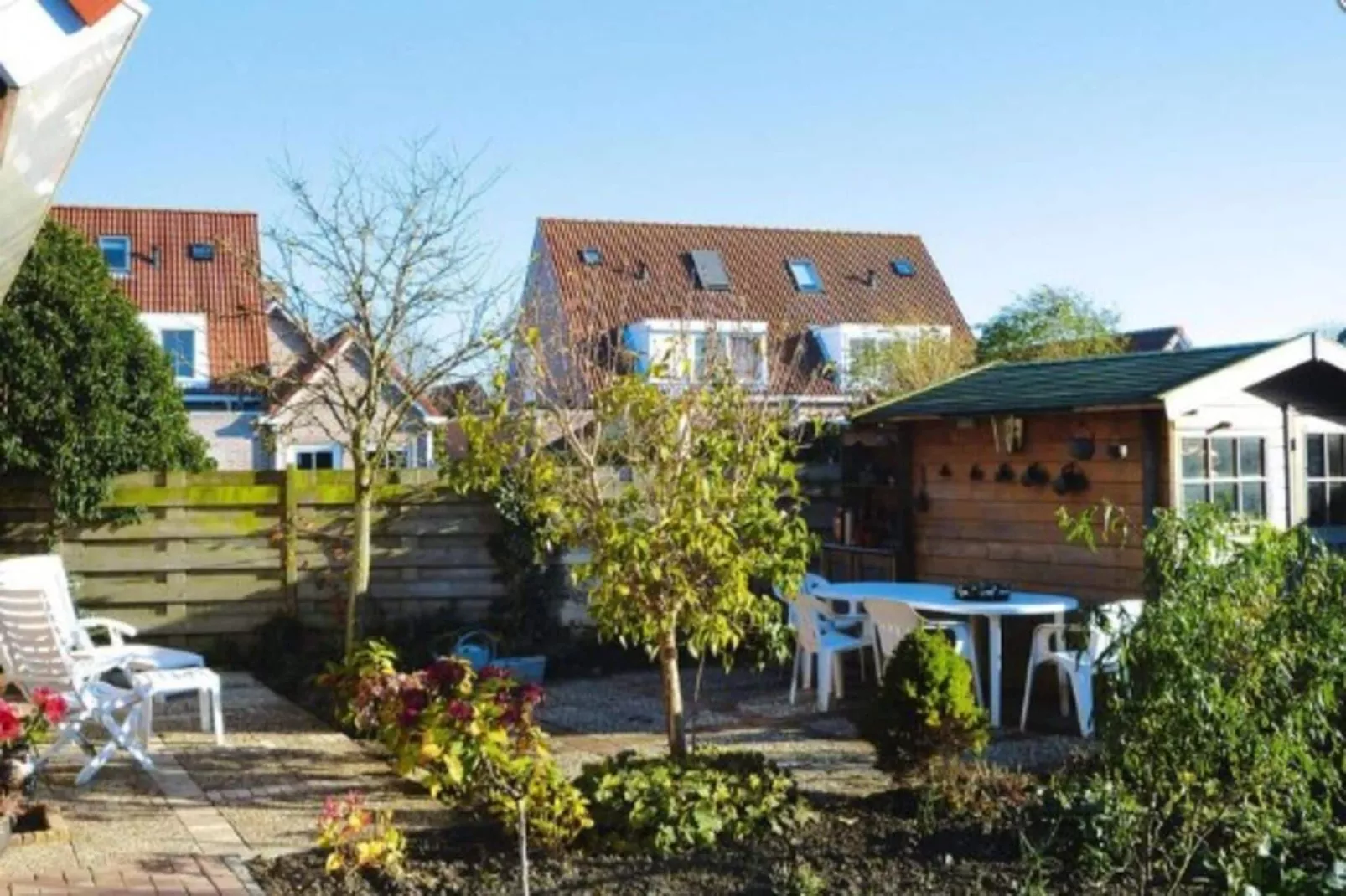 M Nijhof - Tuinen zomer