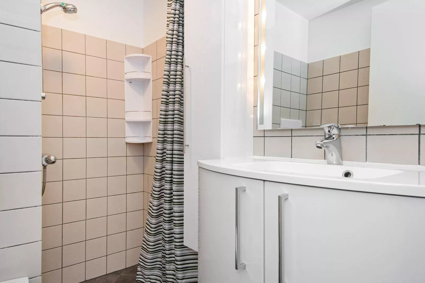 6 persoons vakantie huis in Ringkøbing-By Traum-Binnen