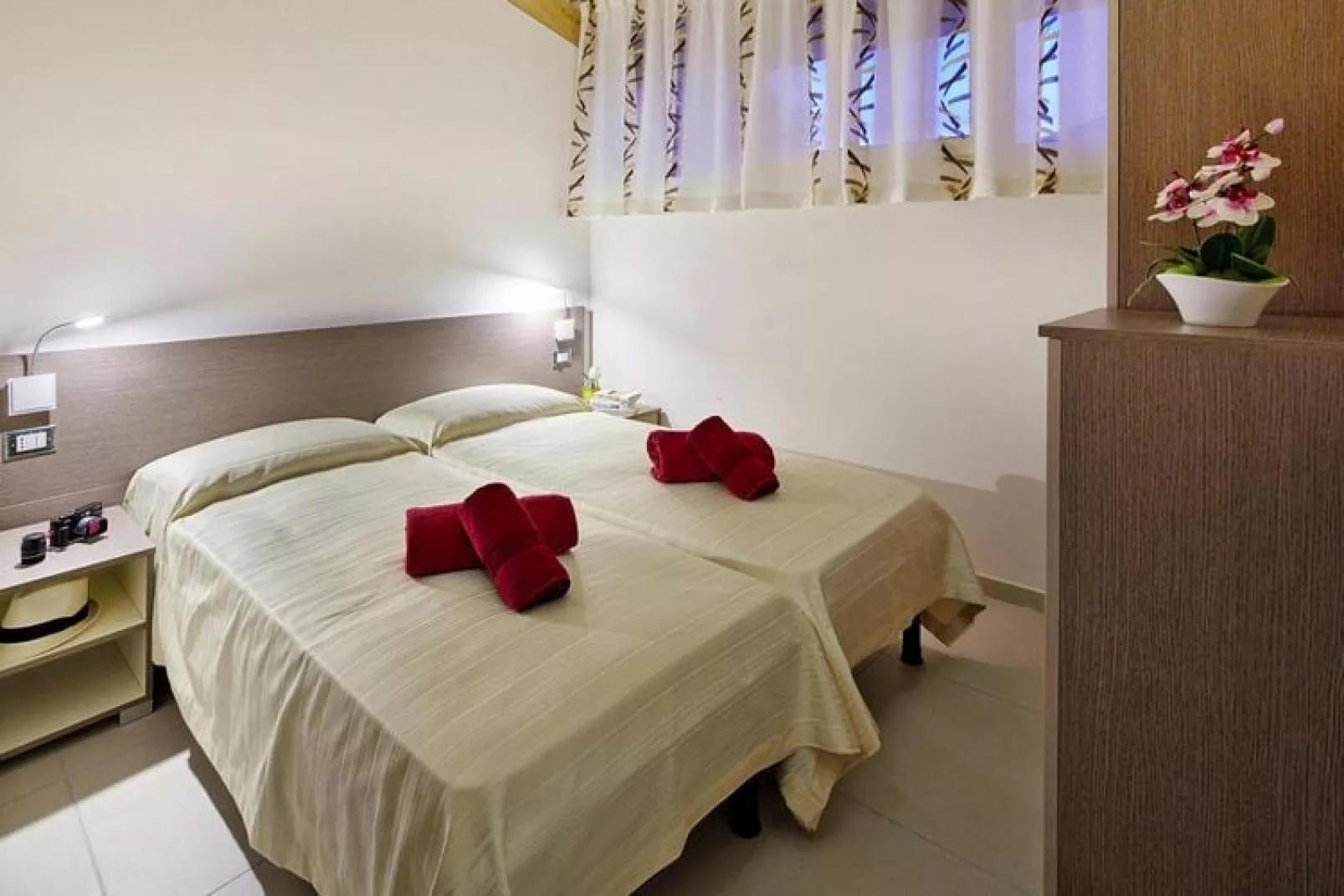 Holiday resort Villaggio San Francesco, Caorle-Apartment Superior 5 pax-Slaapkamer