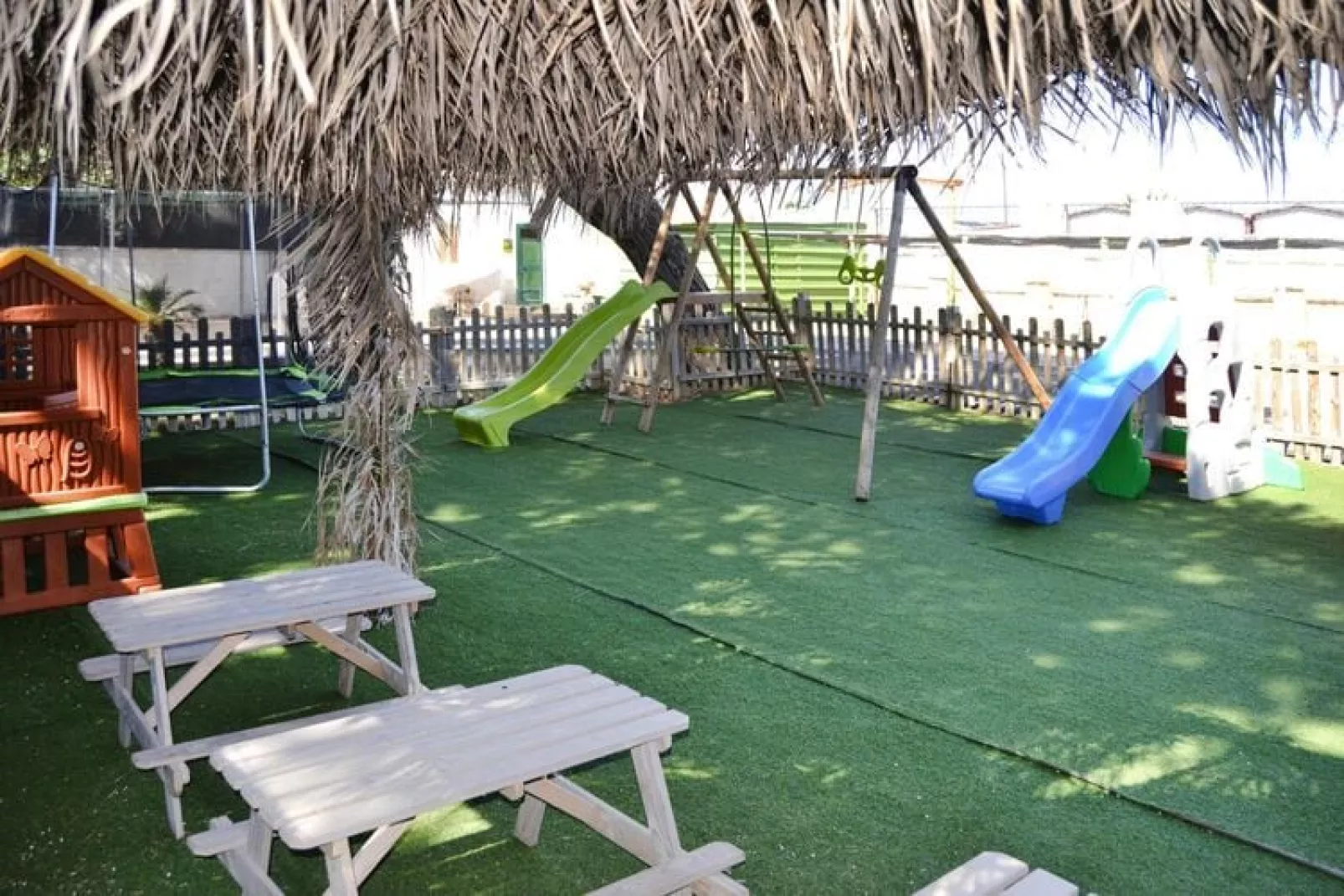 Holiday resort Villaggio Lido del Mare Lido del Sole App trilo 6-Tuinen zomer