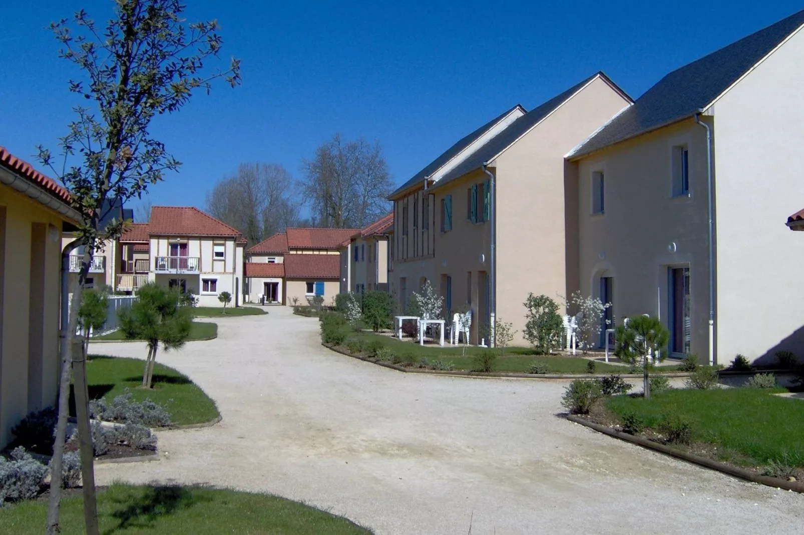 Résidence Le Hameau du Moulin 3-Buitenkant zomer