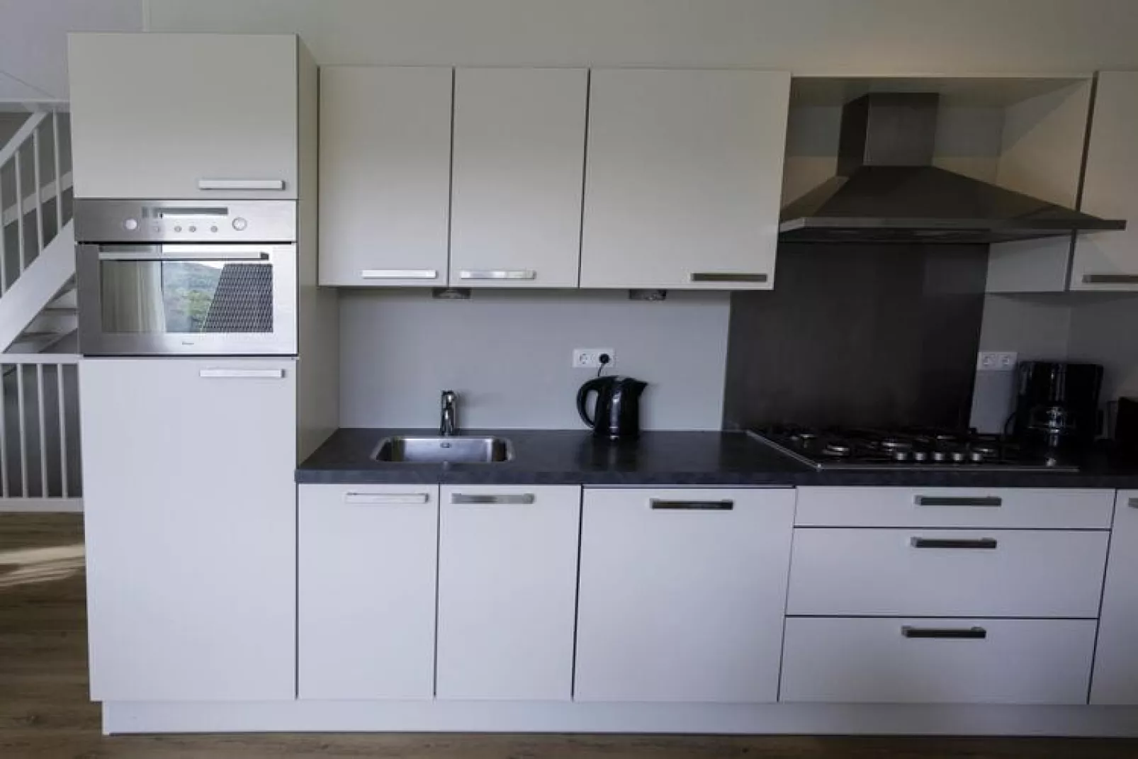 Villa Urftsee Luxe, Eifeler Tor-Keuken