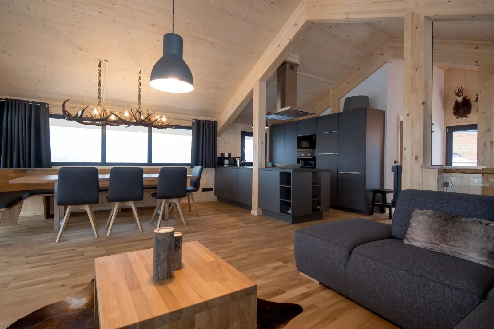 Alpenchalets Reiteralm 11-Woonkamer