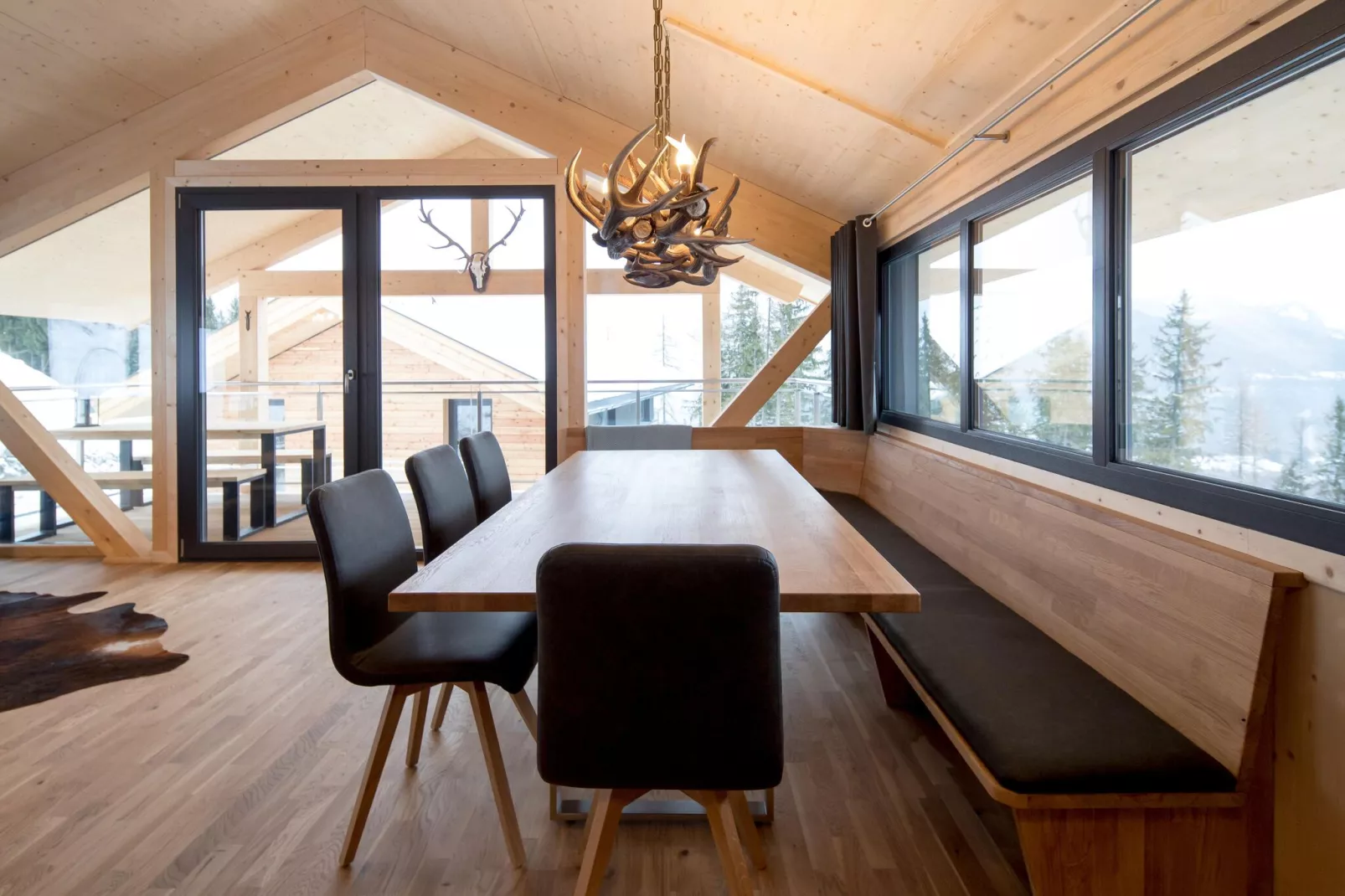 Alpenchalets Reiteralm 11-Eetkamer